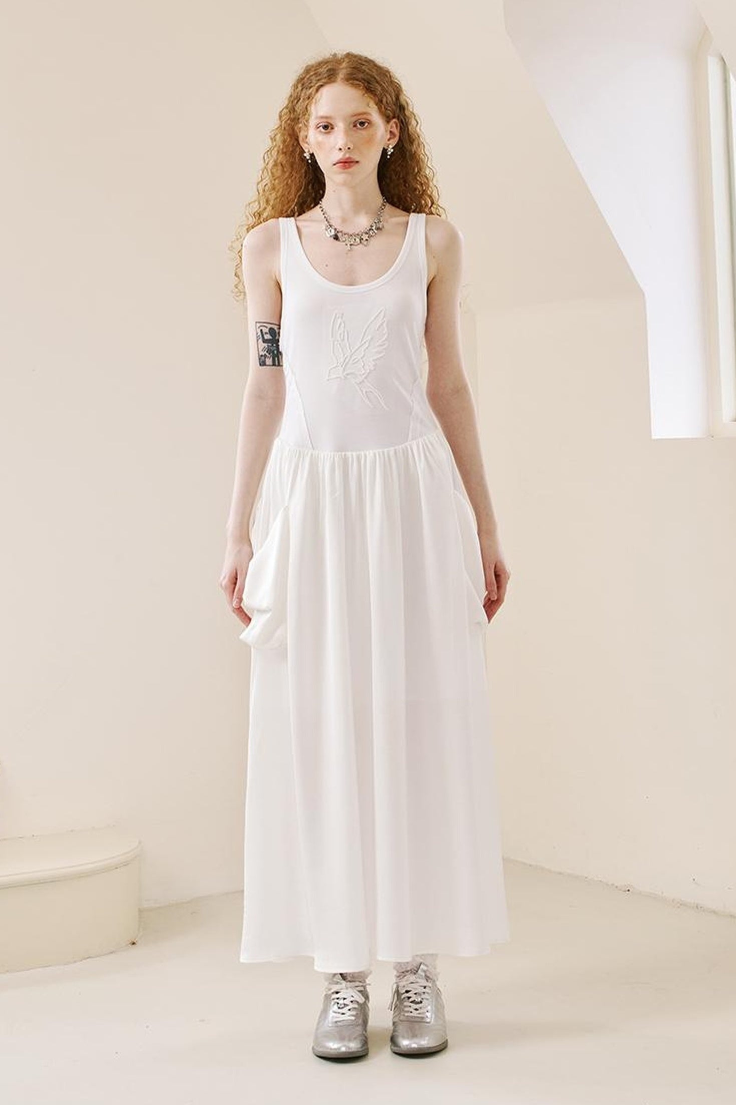 DIDDI MODA Elegant Beaded Butterfly Halter Dress