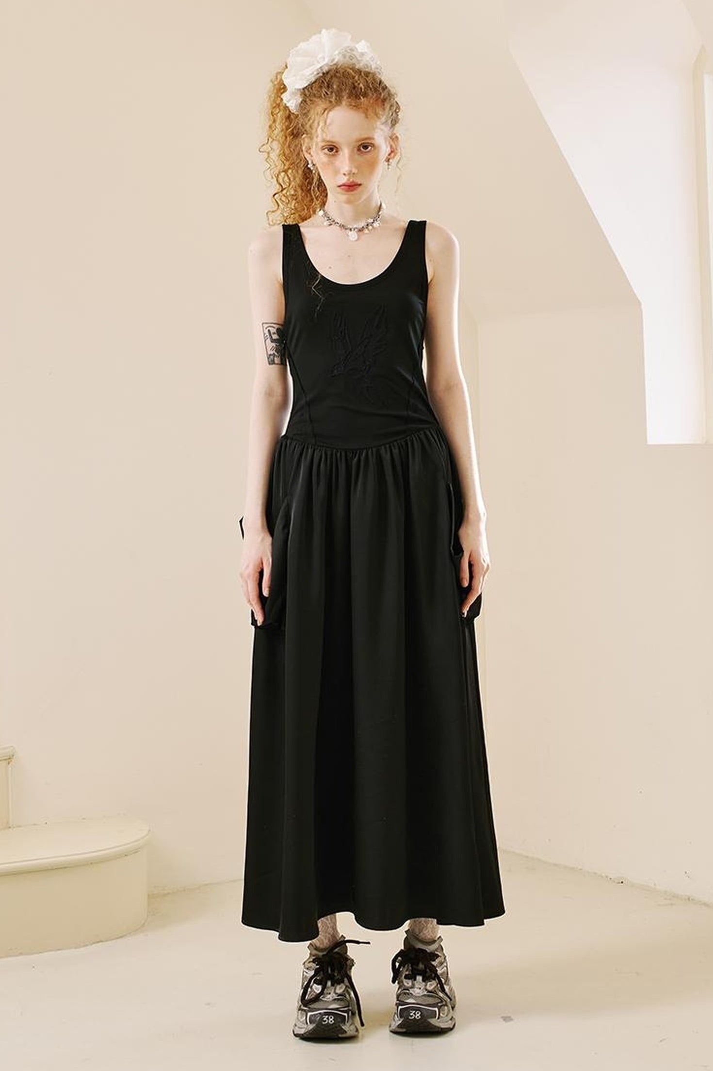 DIDDI MODA Elegant Beaded Butterfly Halter Dress