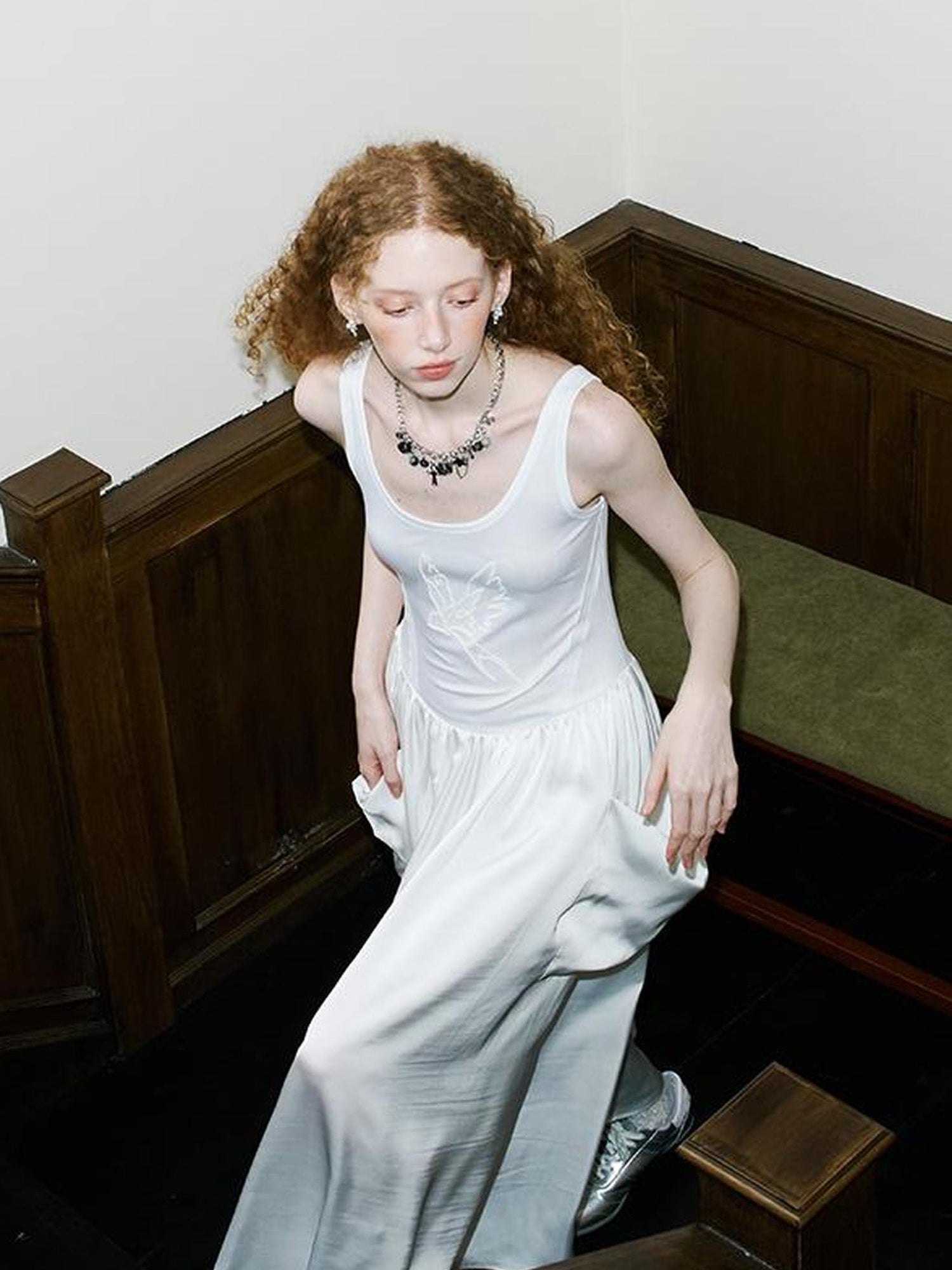 DIDDI MODA Elegant Beaded Butterfly Halter Dress