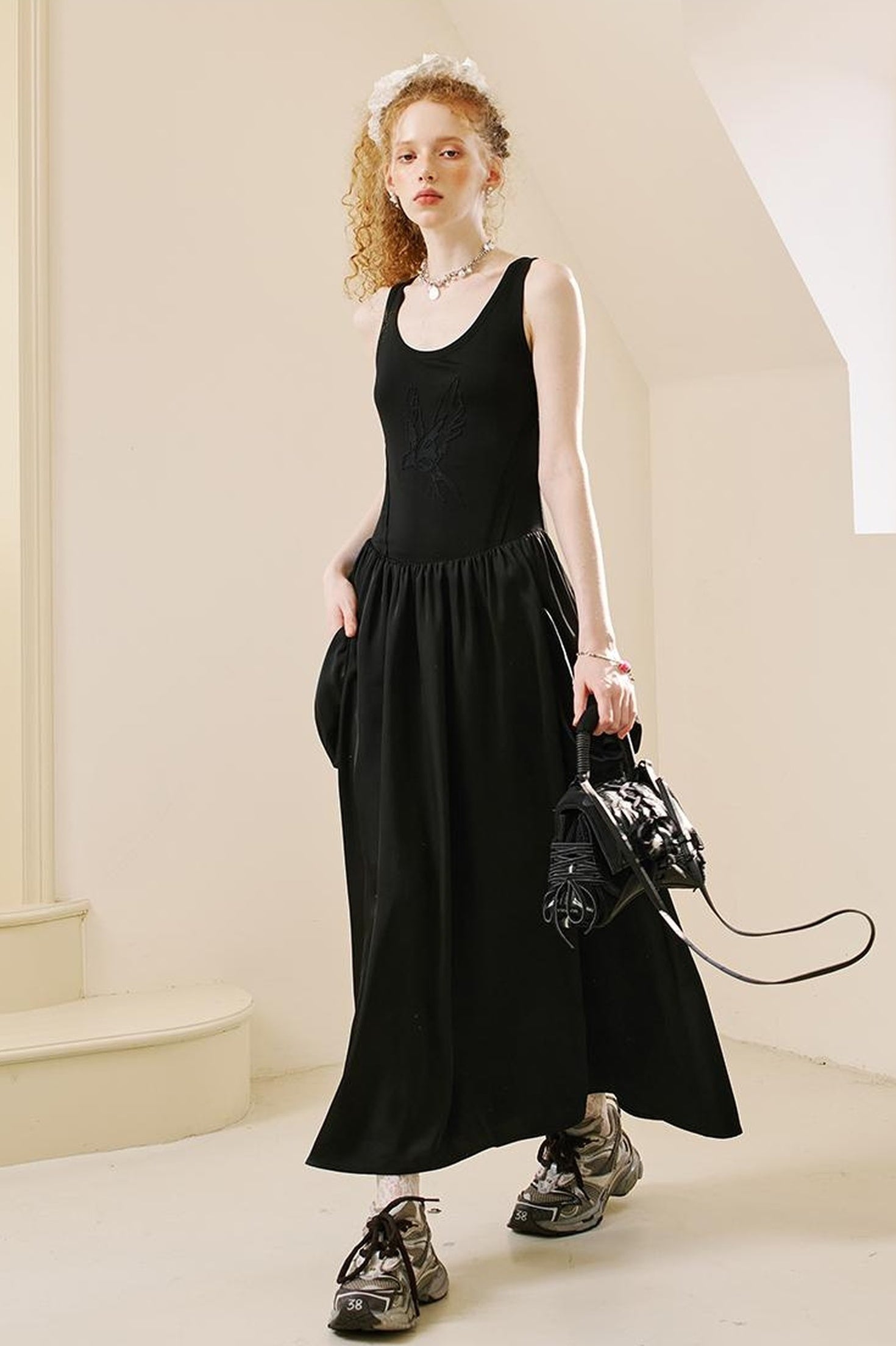 DIDDI MODA Elegant Beaded Butterfly Halter Dress