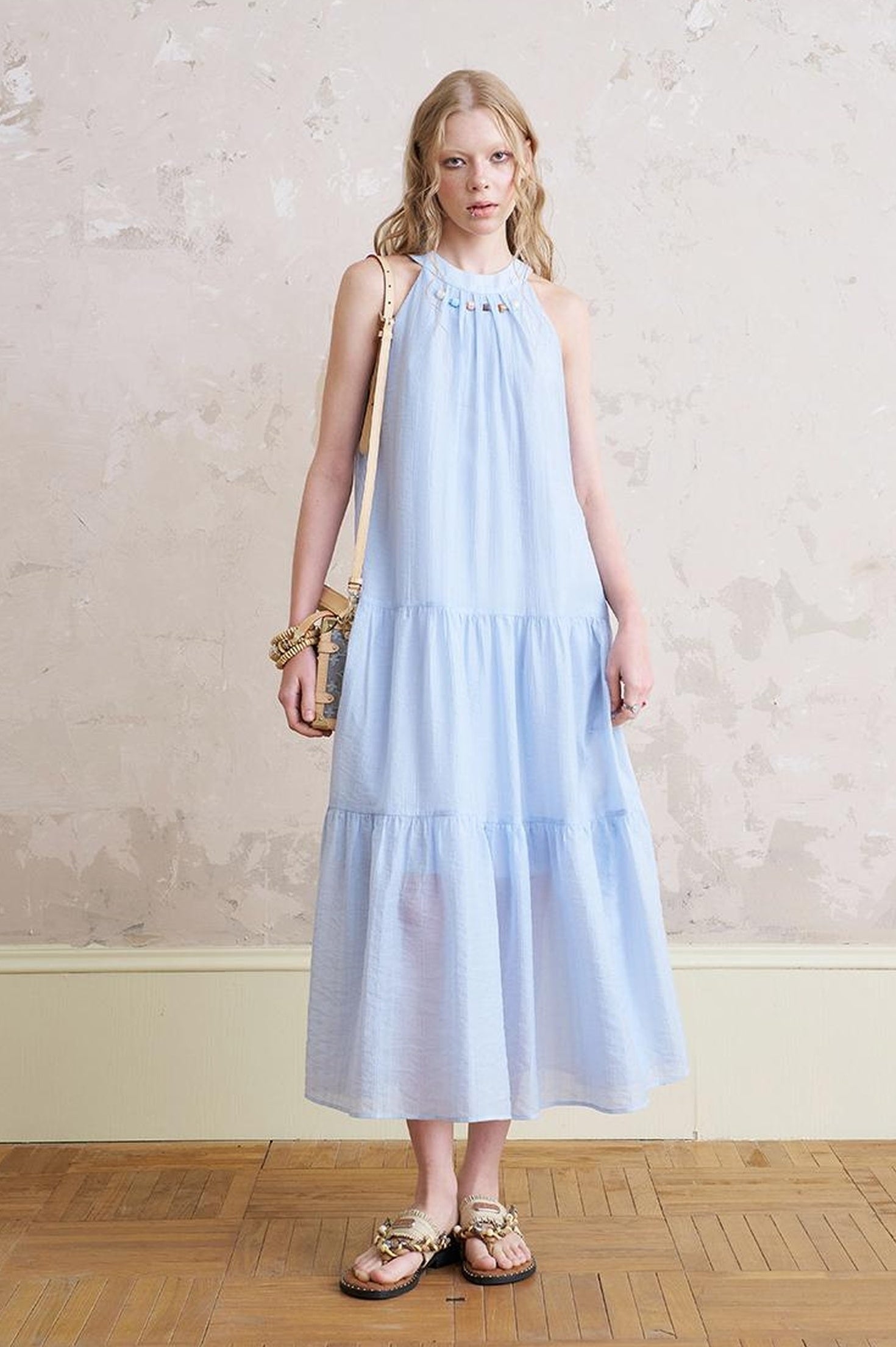 DIDDI MODA Elegant Beaded Butterfly Halter Dress