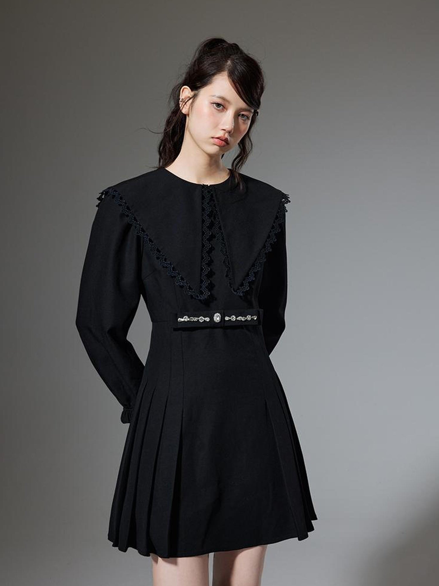 DIDDI MODA Elegant Black A Line Dress With Bow Crystal Detailing