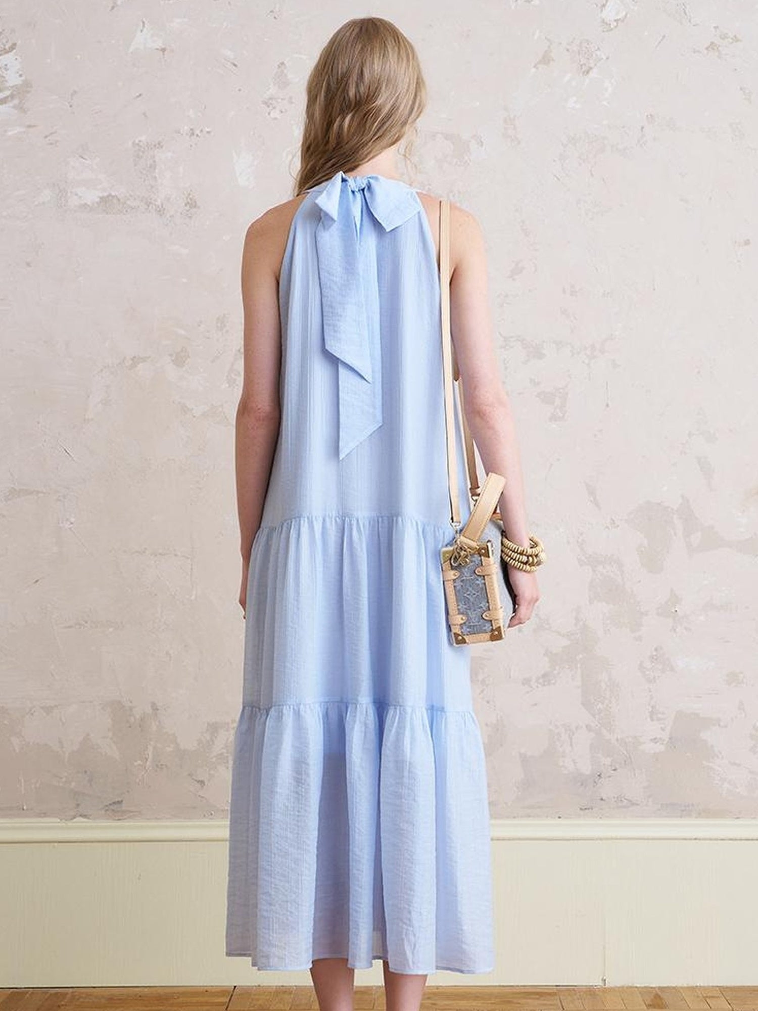 DIDDI MODA Elegant Bow Beaded Halter Dress With Layered Flowy Ribbon