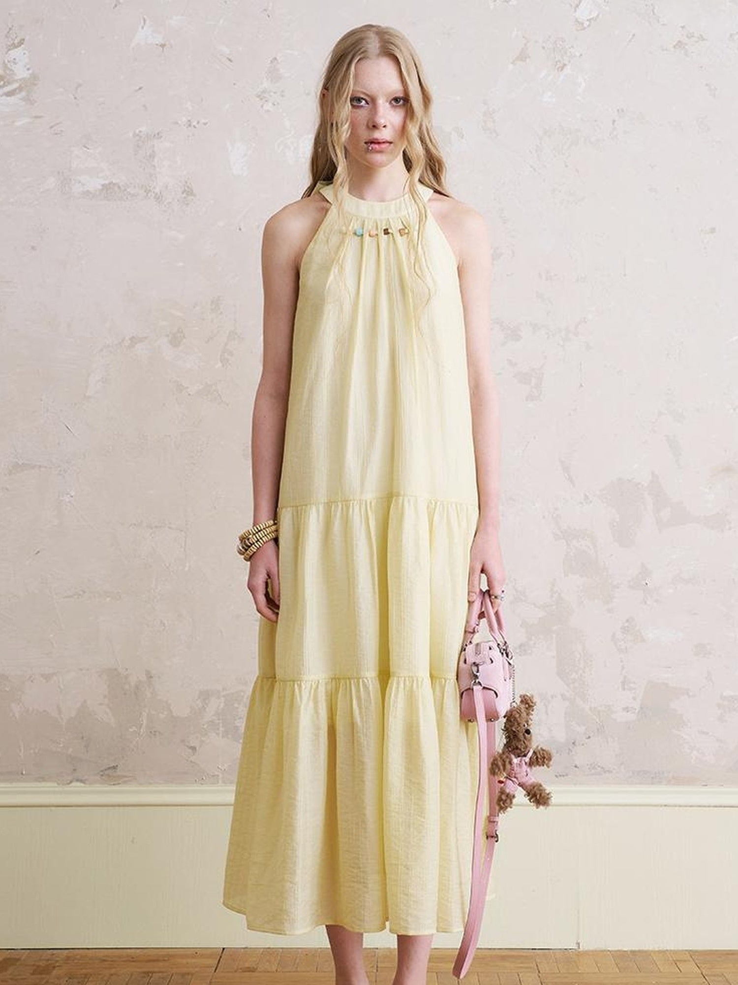 DIDDI MODA Elegant Bow Beaded Halter Dress With Layered Flowy Ribbon