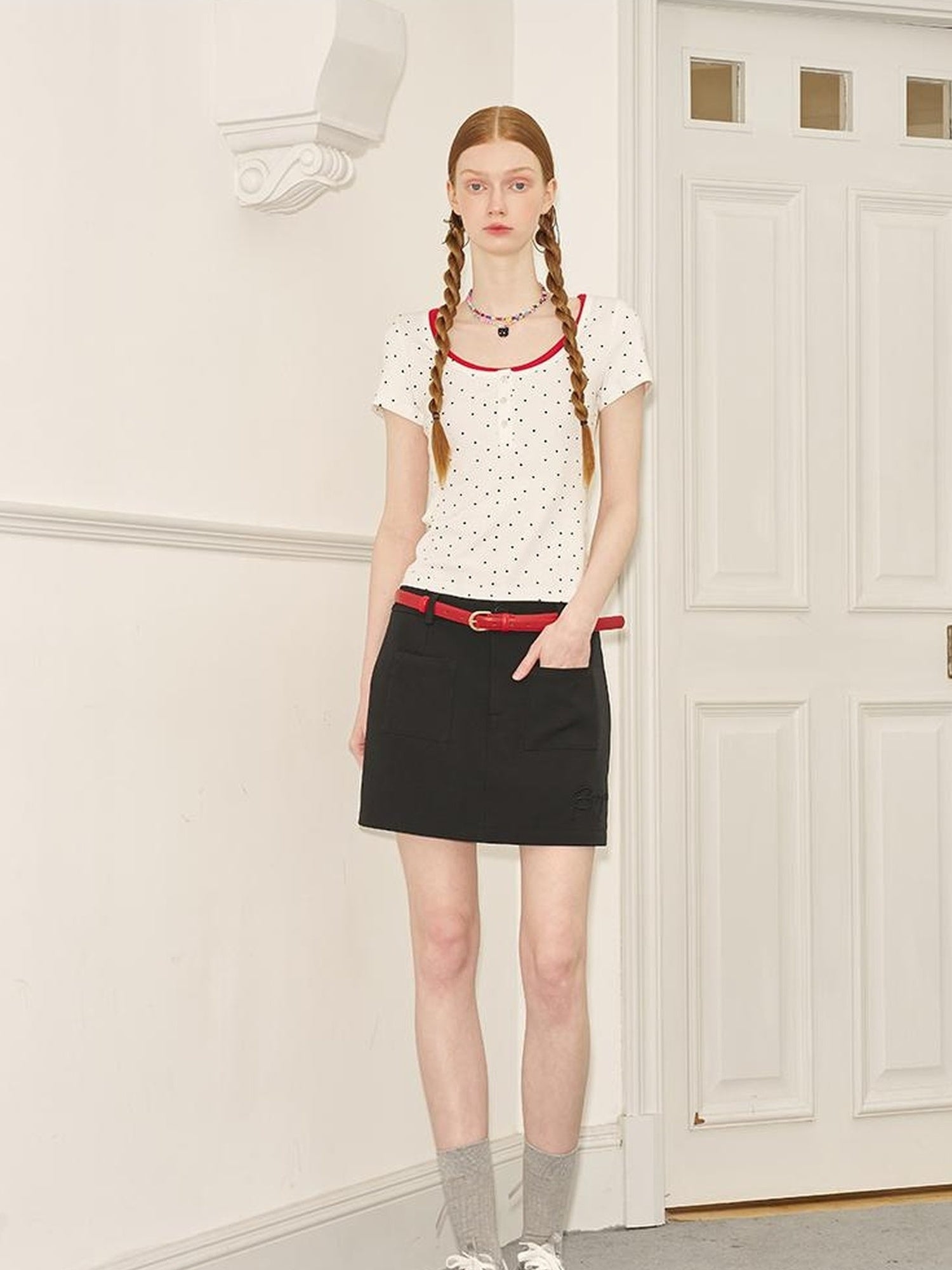 DIDDI MODA Elegant Embroidered Pencil Skirt With Lettering