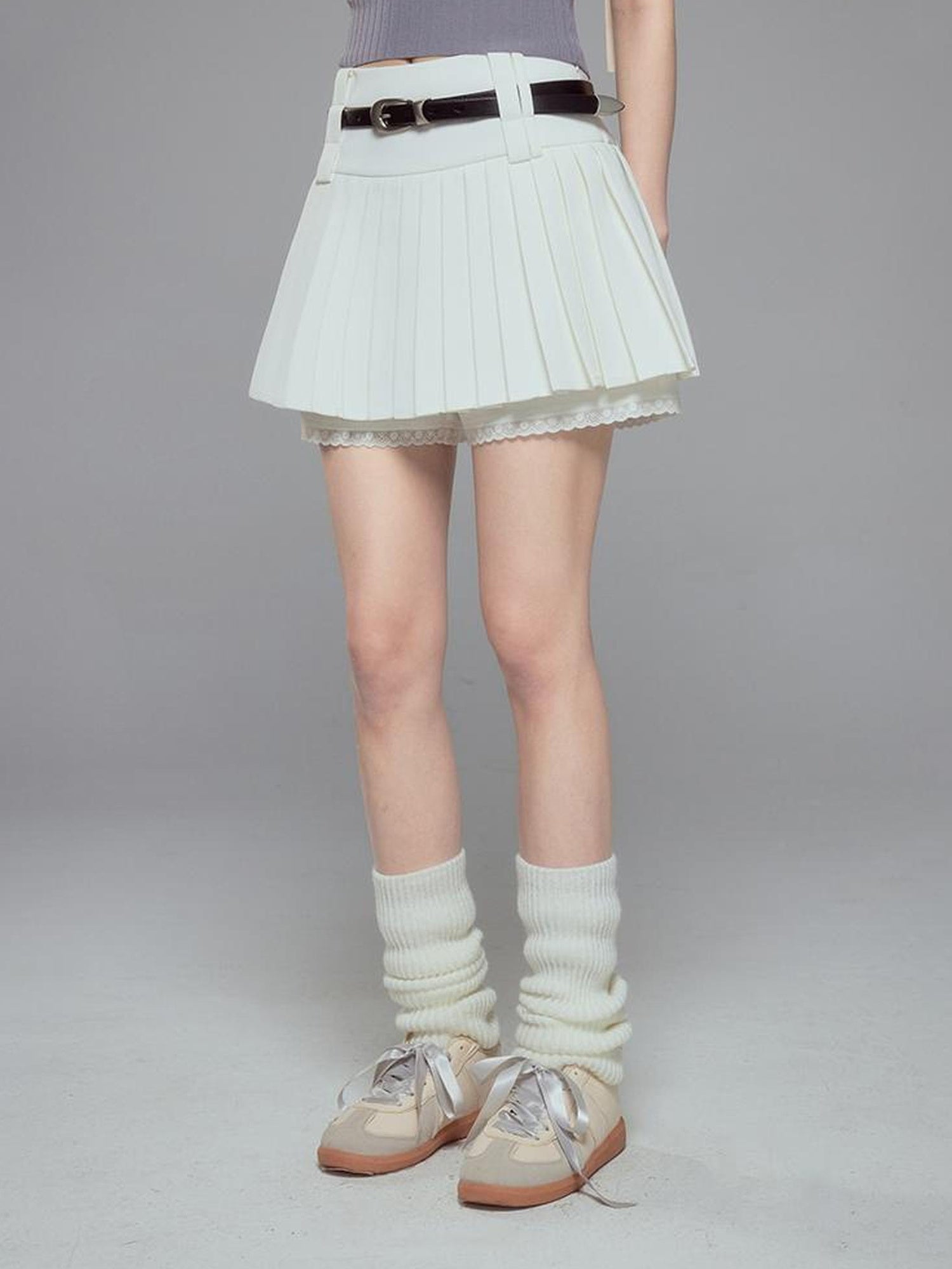 DIDDI MODA Elegant High Waisted Flared Skort With Lace Trim