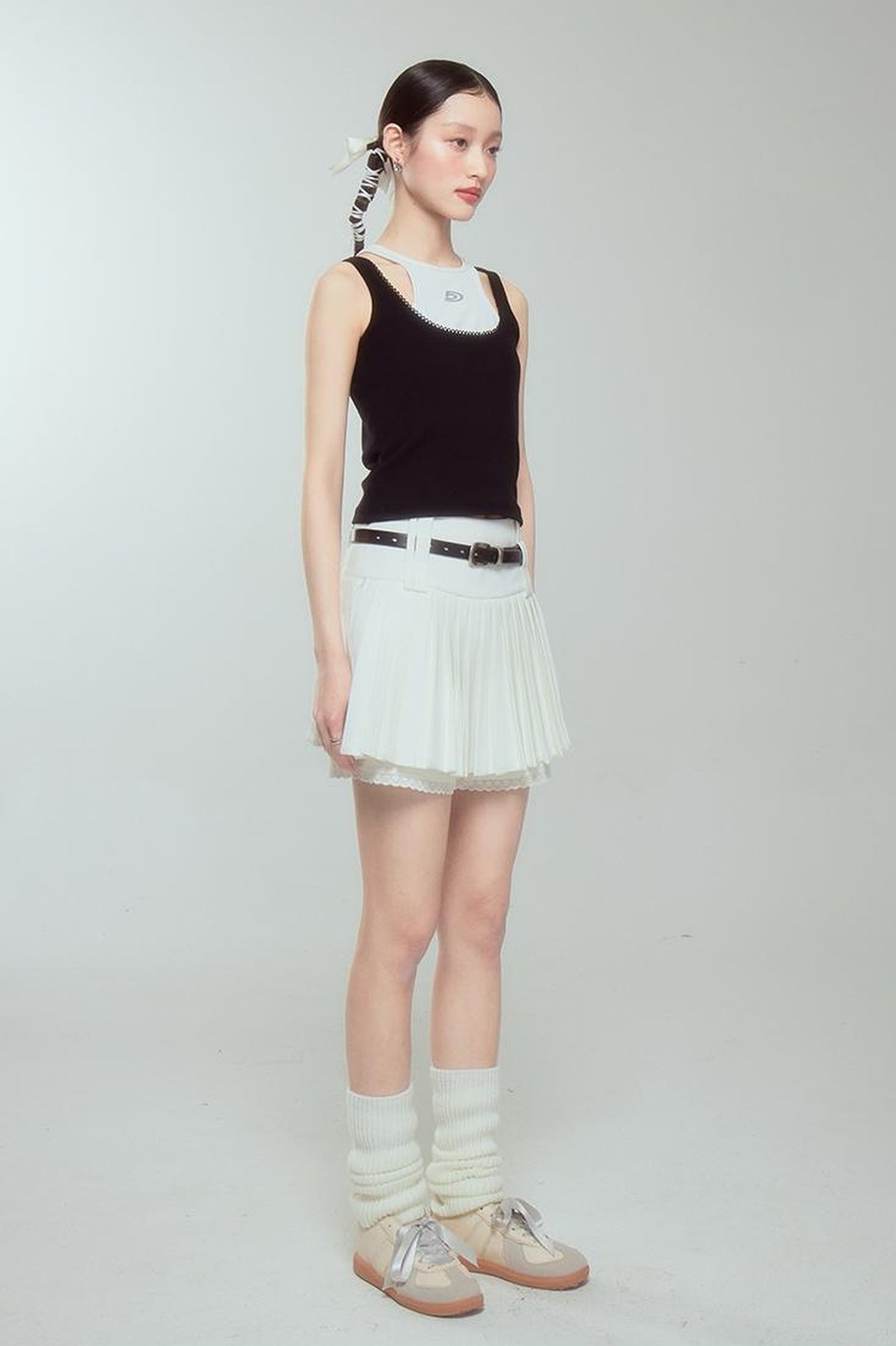 DIDDI MODA Elegant High Waisted Flared Skort With Lace Trim