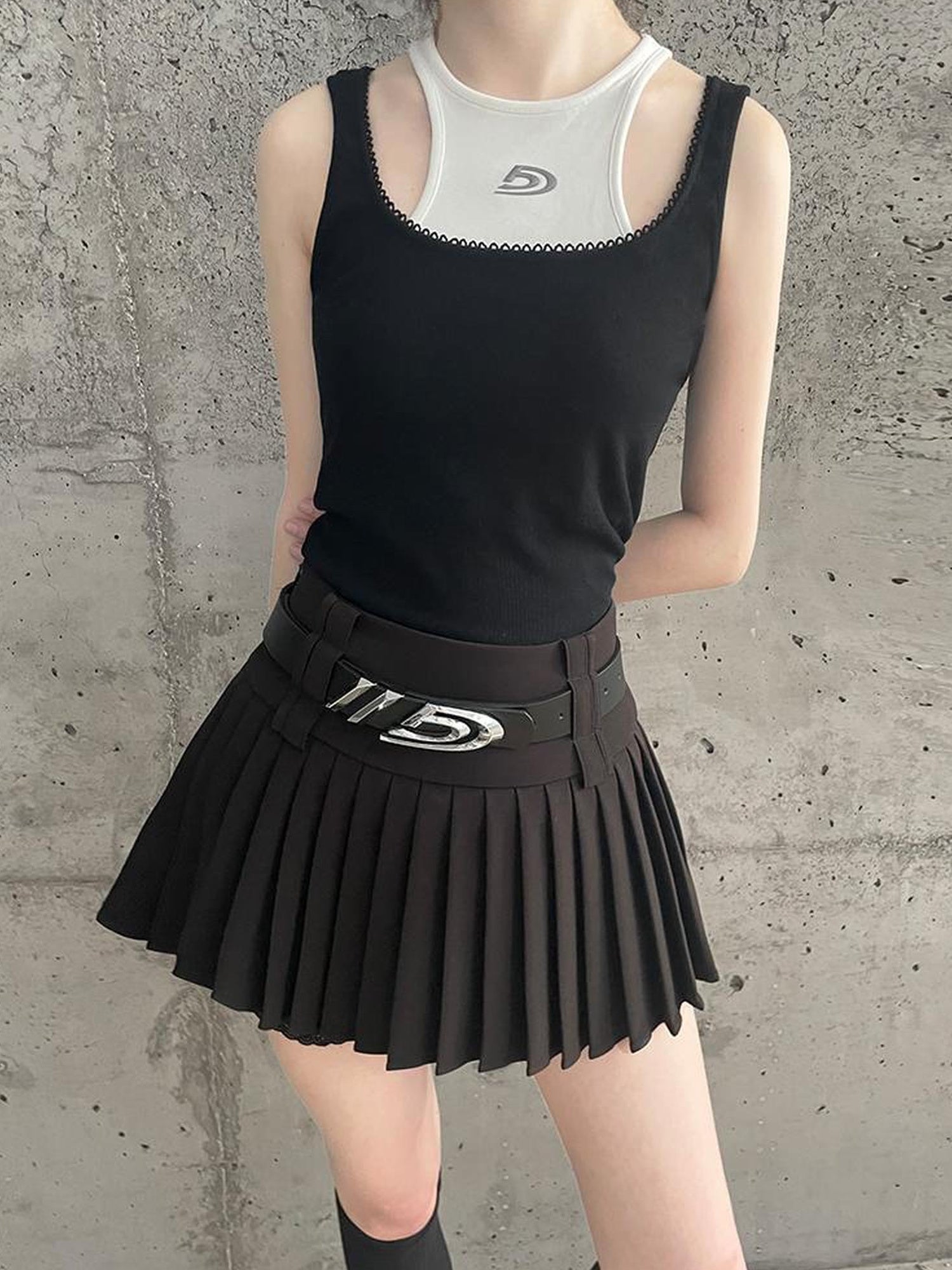 DIDDI MODA Elegant High Waisted Flared Skort With Lace Trim