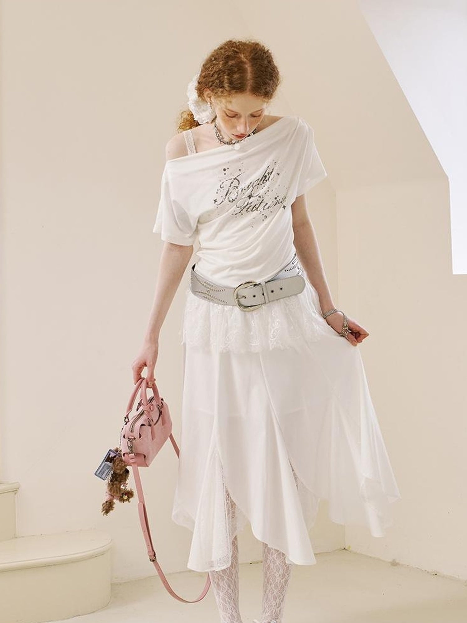 DIDDI MODA Elegant Lace Paneled Fishtail Skirt With Floral Hem