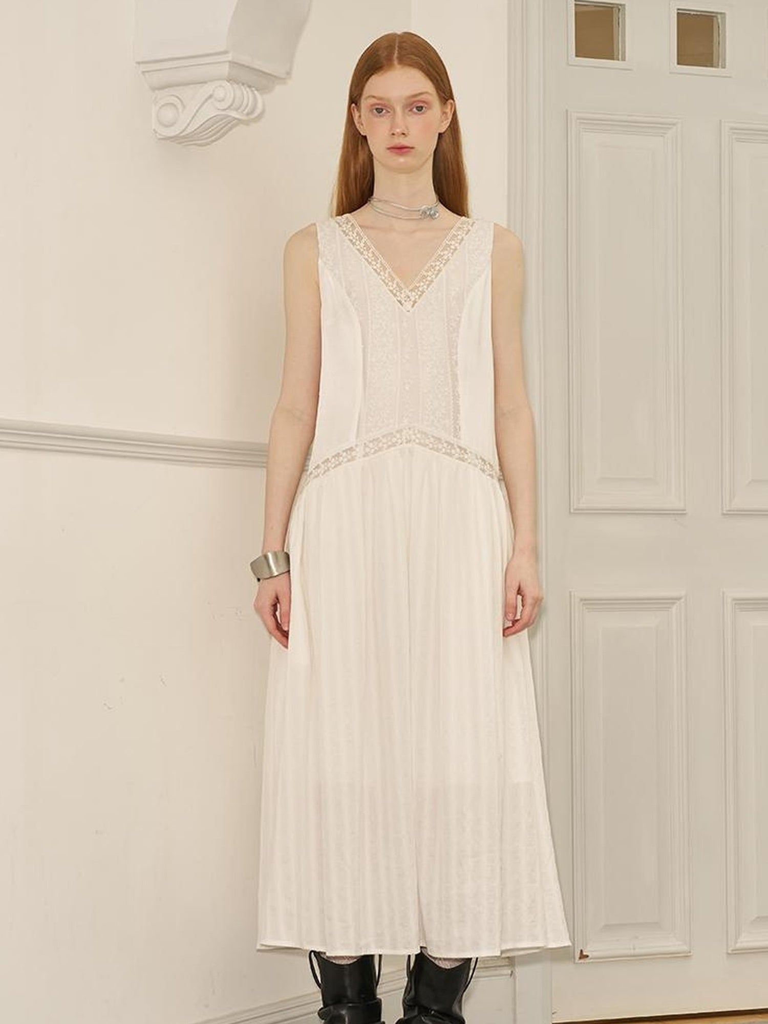 DIDDI MODA Elegant Lace Stripe V Neck Sleeveless Maxi Dress