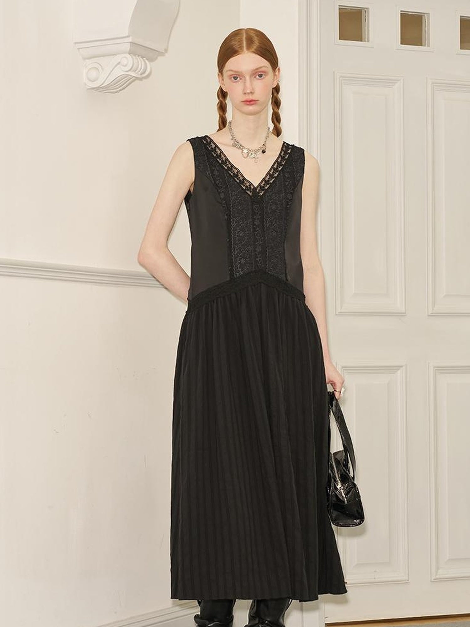 DIDDI MODA Elegant Lace Stripe V Neck Sleeveless Maxi Dress