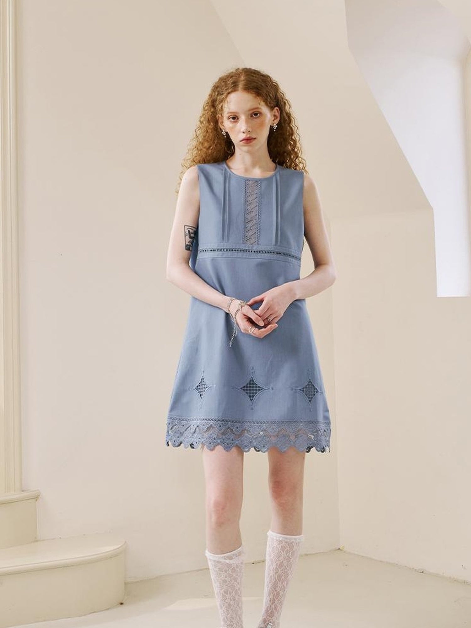 DIDDI MODA Elegant Lace Trimmed Cutout Summer Dress