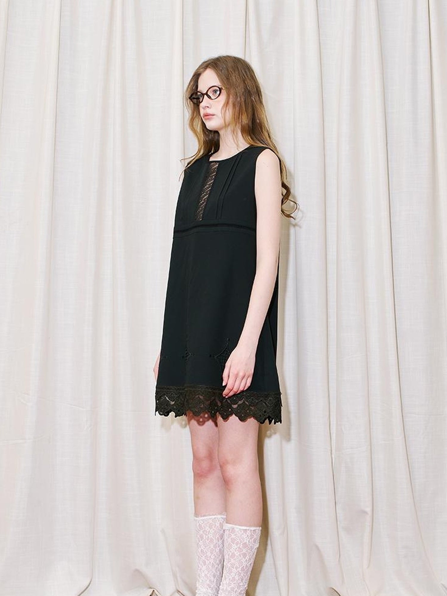 DIDDI MODA Elegant Lace Trimmed Cutout Summer Dress