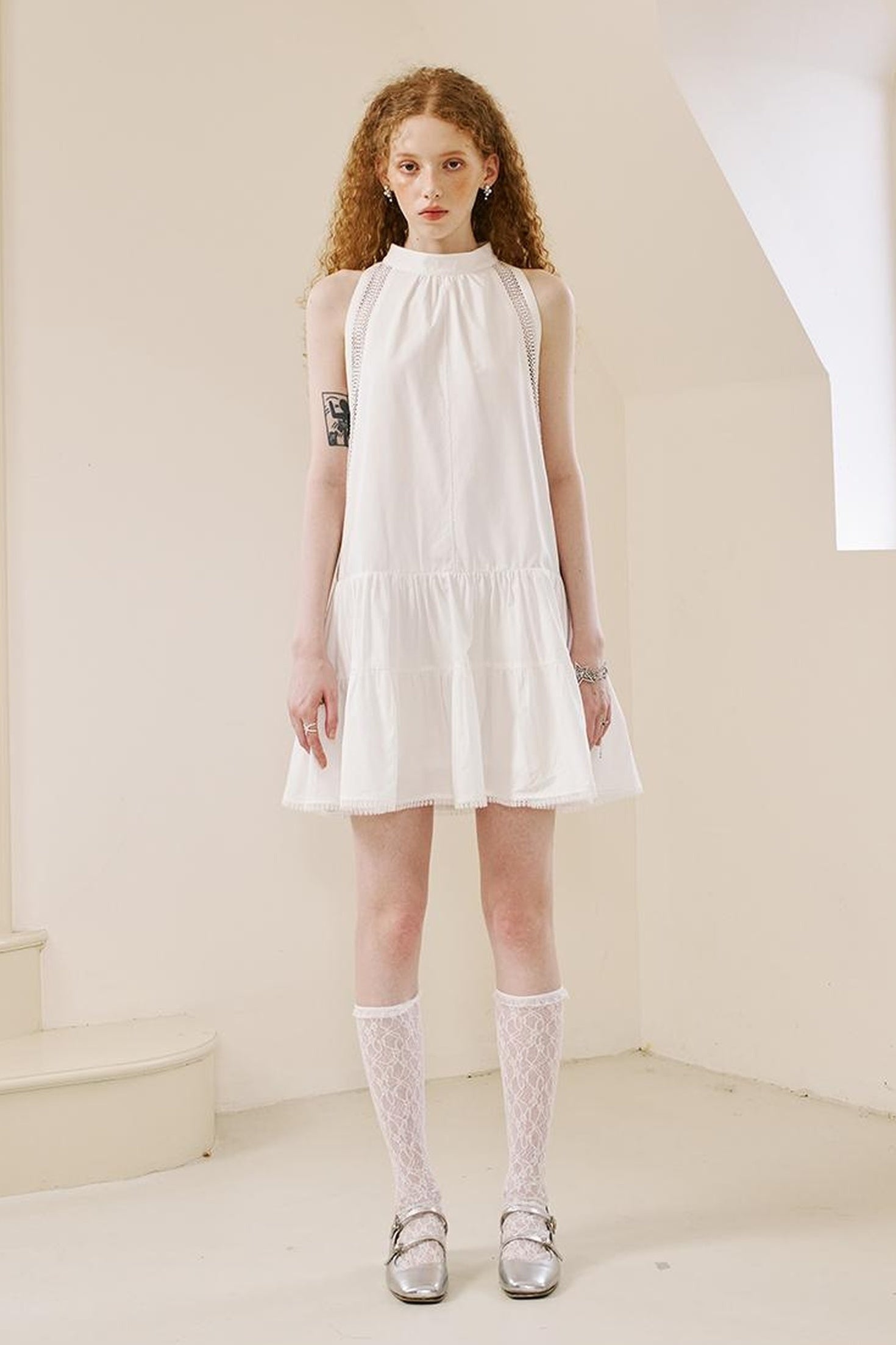 DIDDI MODA Elegant Lace Trimmed Sleeveless A Line Dress