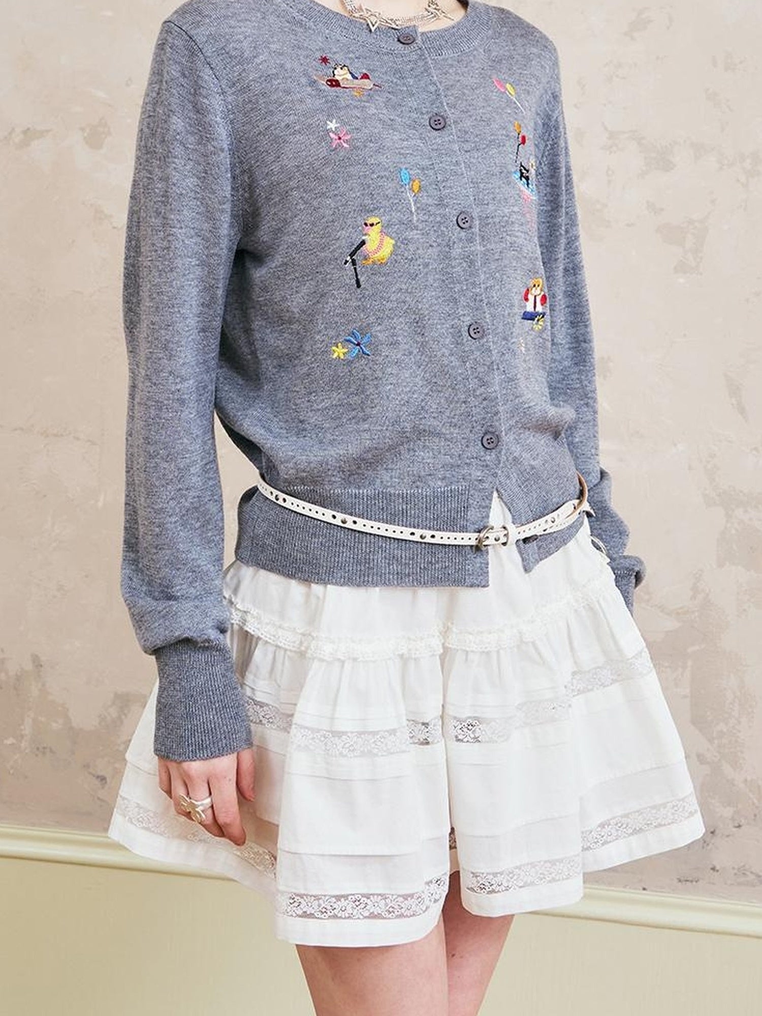 Elegant Lace Trimmed Tiered Mini Skirt