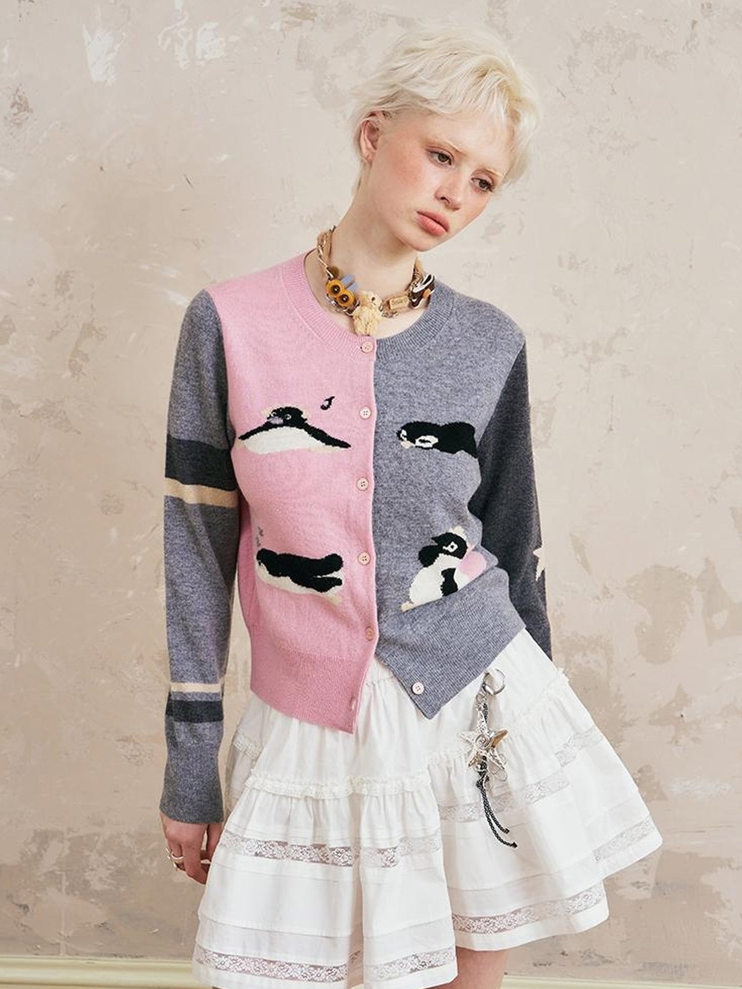 Elegant Lace Trimmed Tiered Mini Skirt