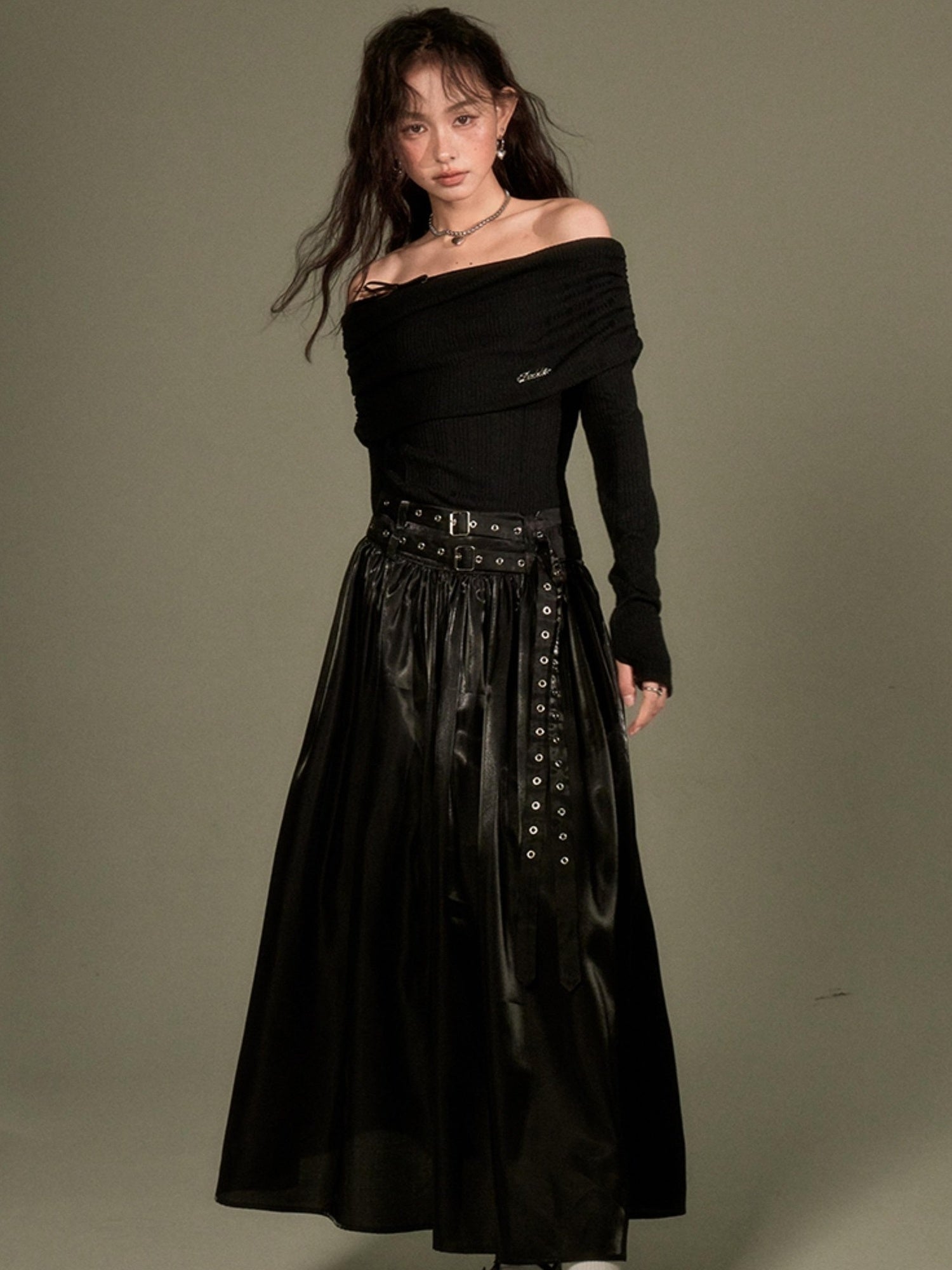 DIDDI MODA Elegant Off Shoulder Bow Dress With Metallic Belt