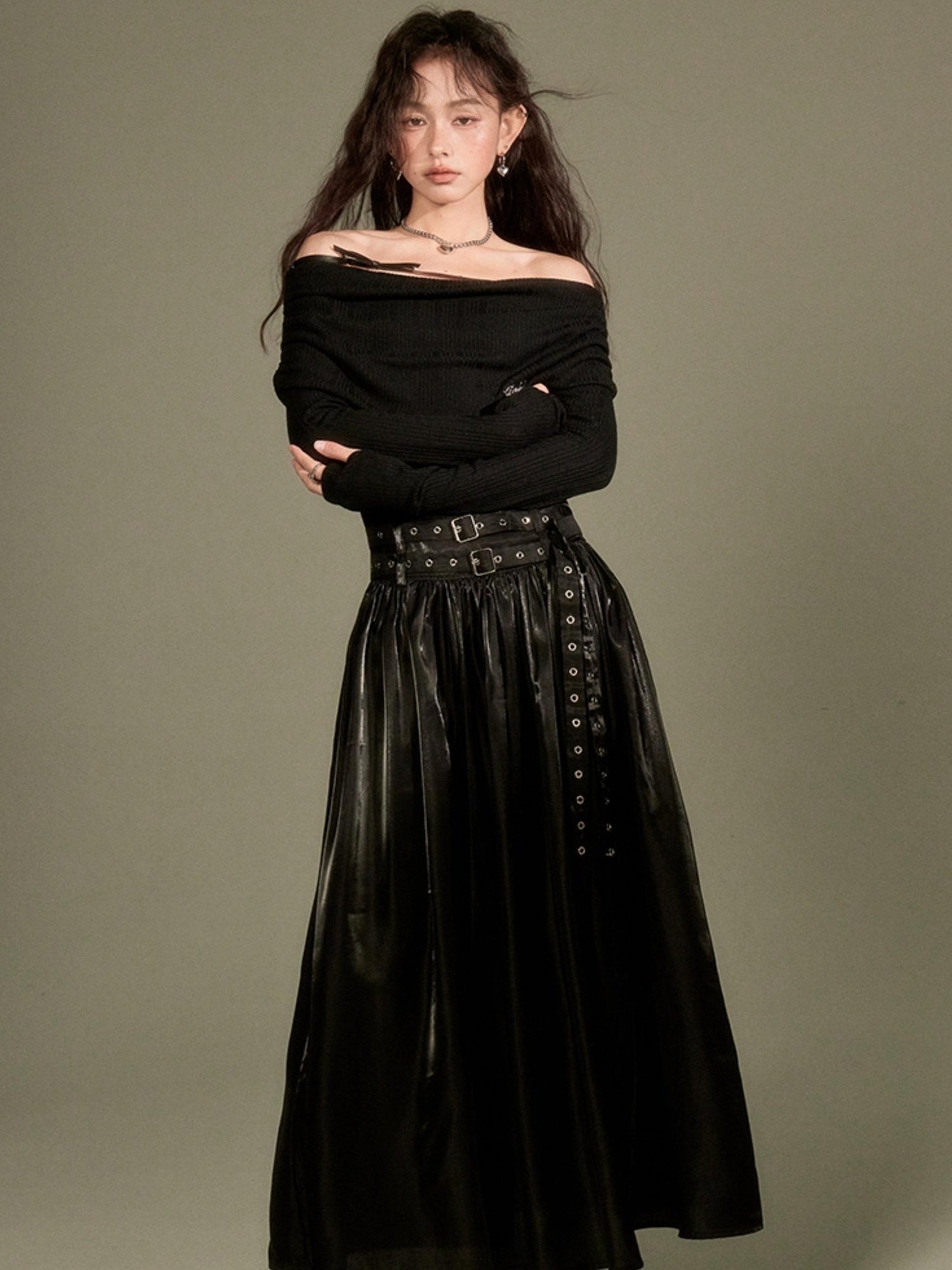 DIDDI MODA Elegant Off Shoulder Bow Dress With Metallic Belt