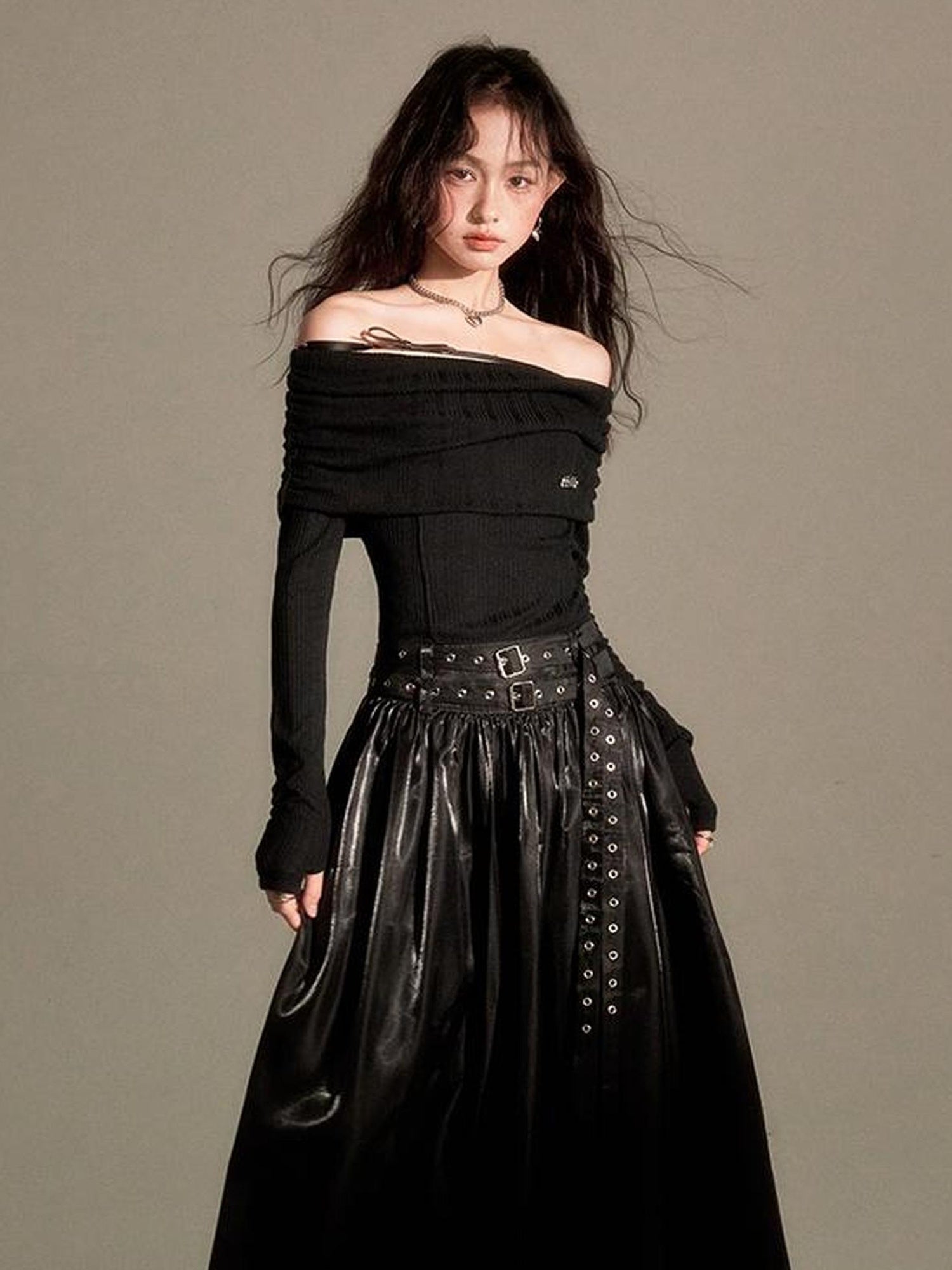 DIDDI MODA Elegant Off Shoulder Bow Dress With Metallic Belt