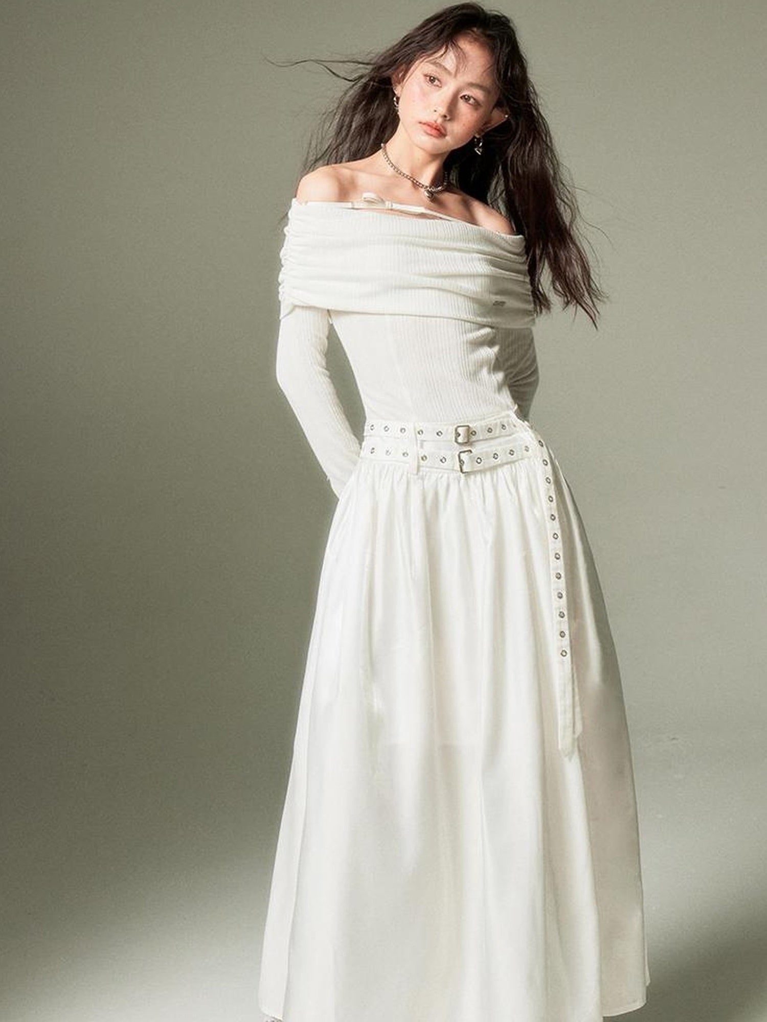 DIDDI MODA Elegant Off Shoulder Bow Dress With Metallic Belt