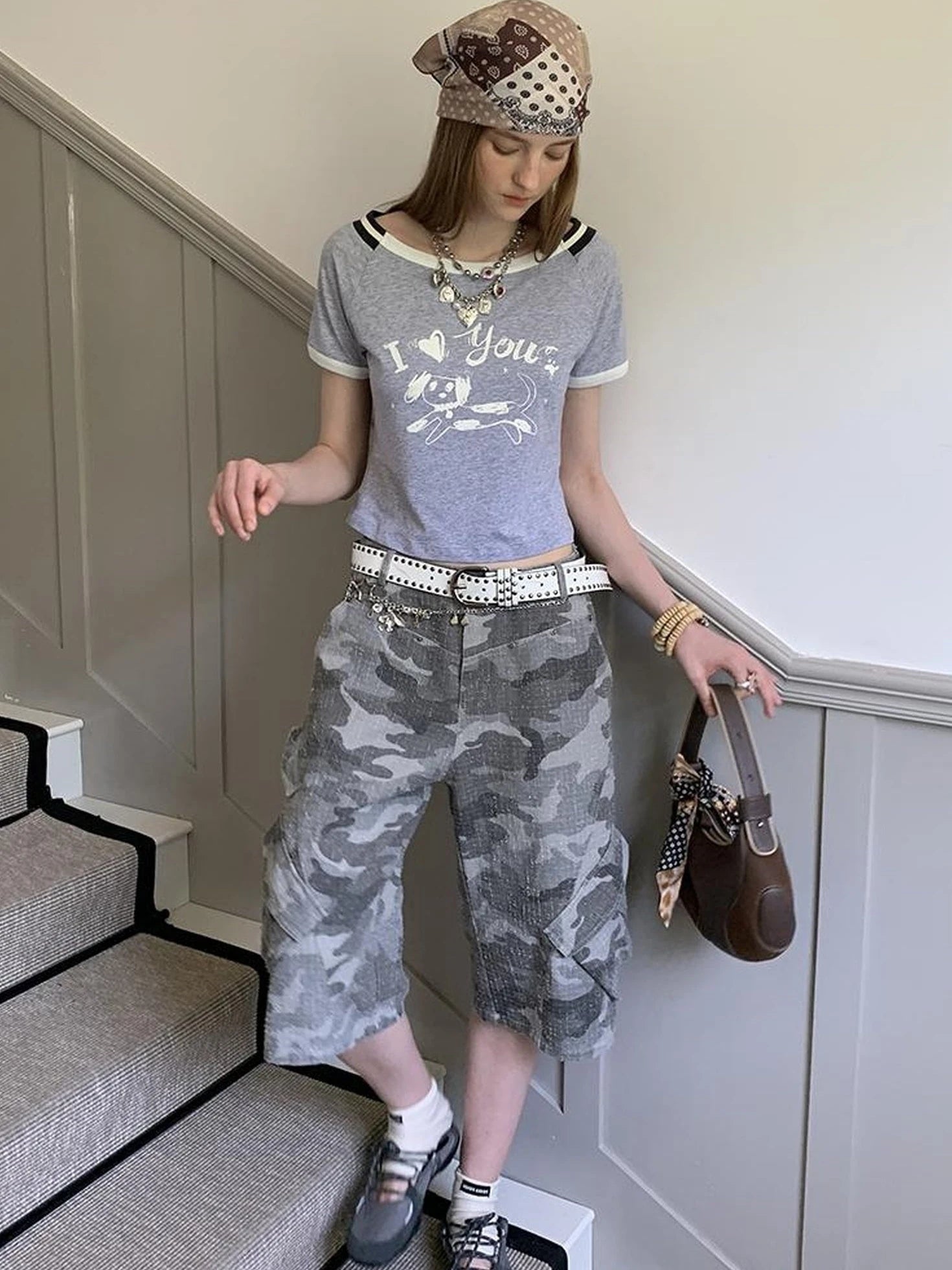 Elegant Off Shoulder Puppy Print Tee