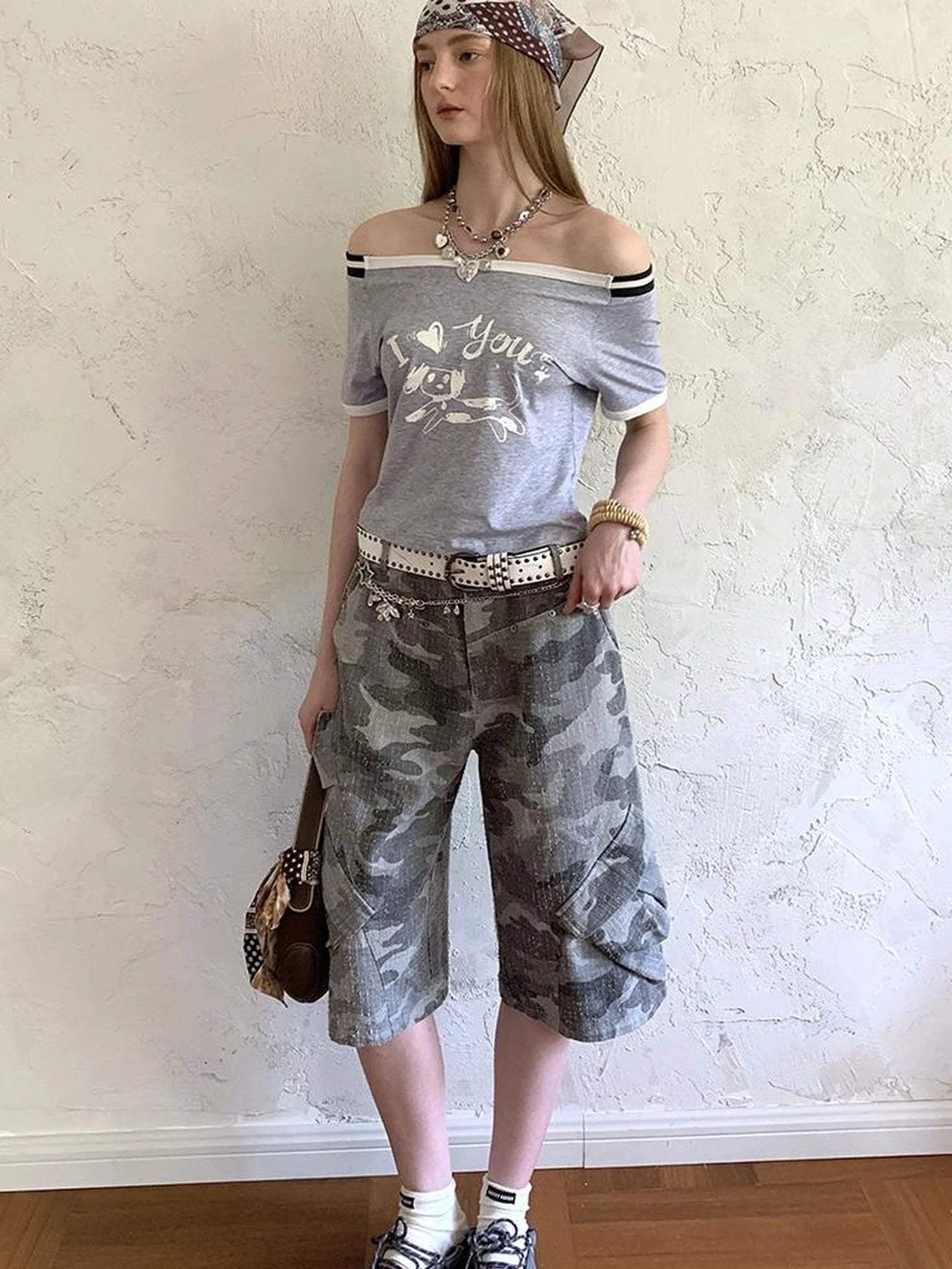 Elegant Off Shoulder Puppy Print Tee
