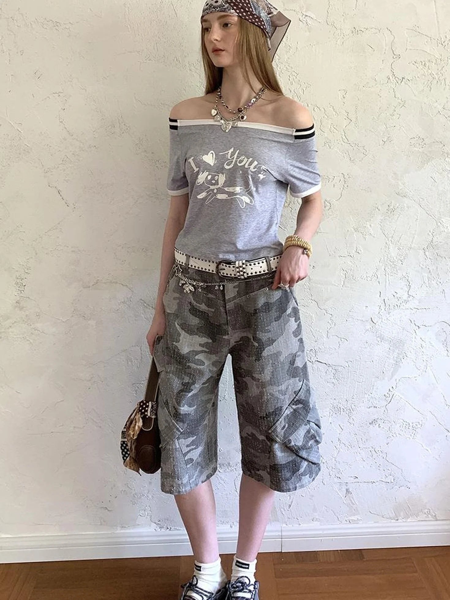 Elegant Off Shoulder Puppy Print Tee