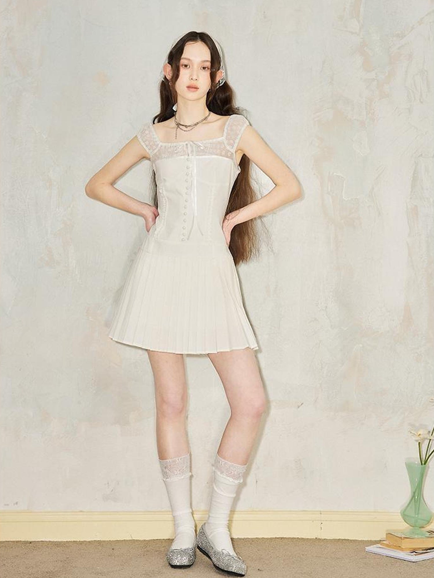 DIDDI MODA Elegant Pleated Wrap Dress With Flowy Silhouette