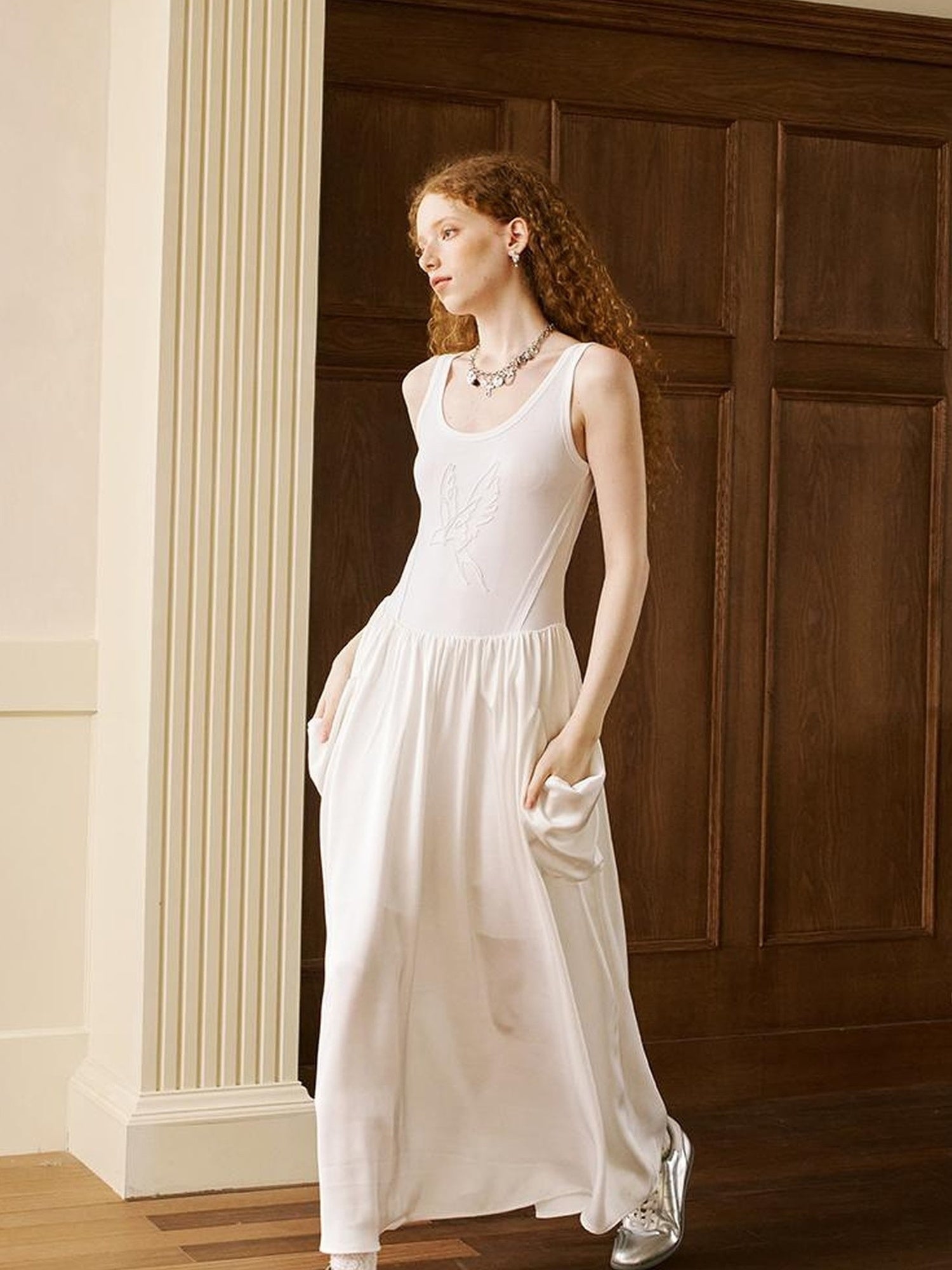 DIDDI MODA Elegant Swallow Embroidered A Line Dress With Pockets