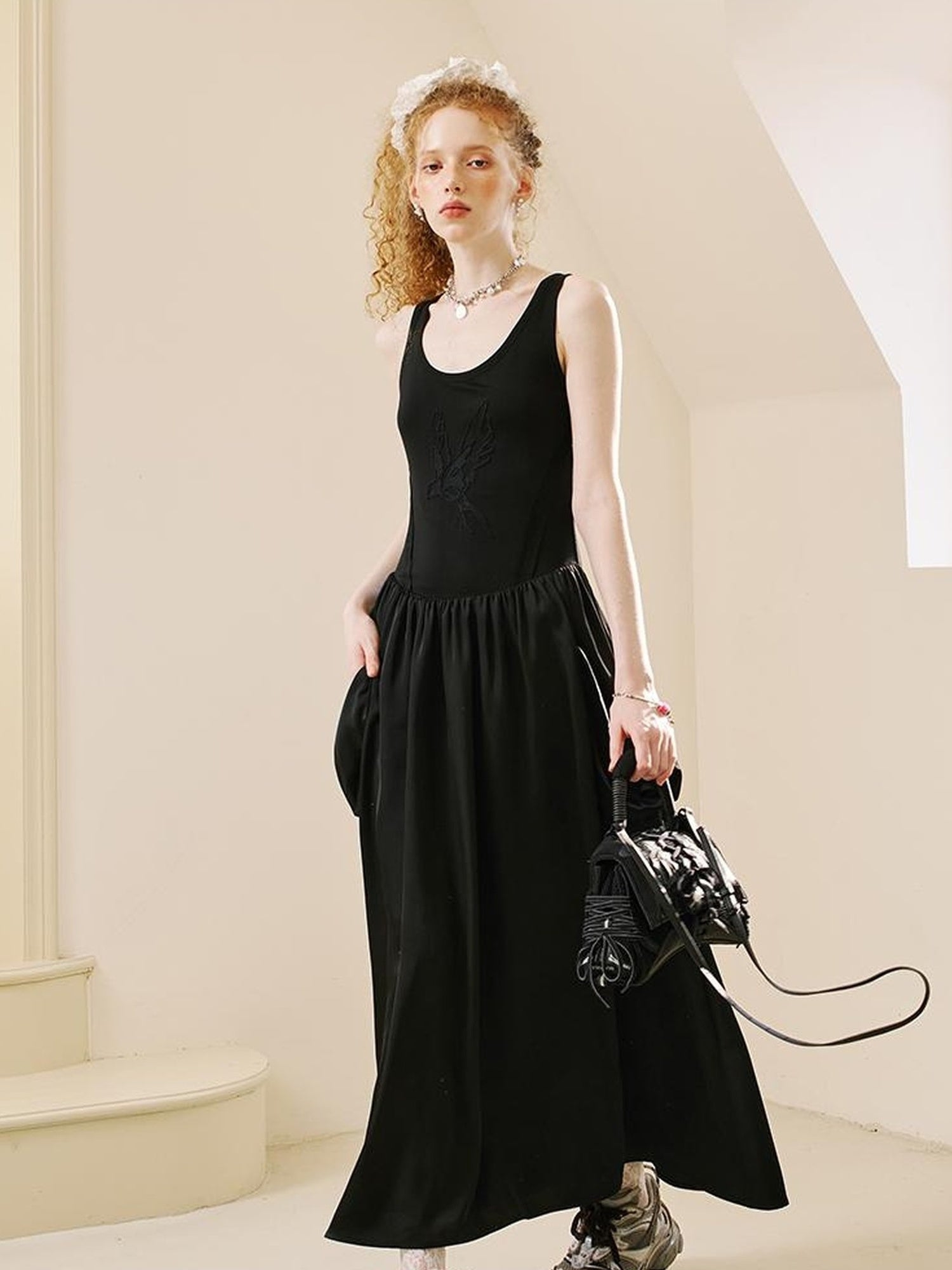 DIDDI MODA Elegant Swallow Embroidered A Line Dress With Pockets