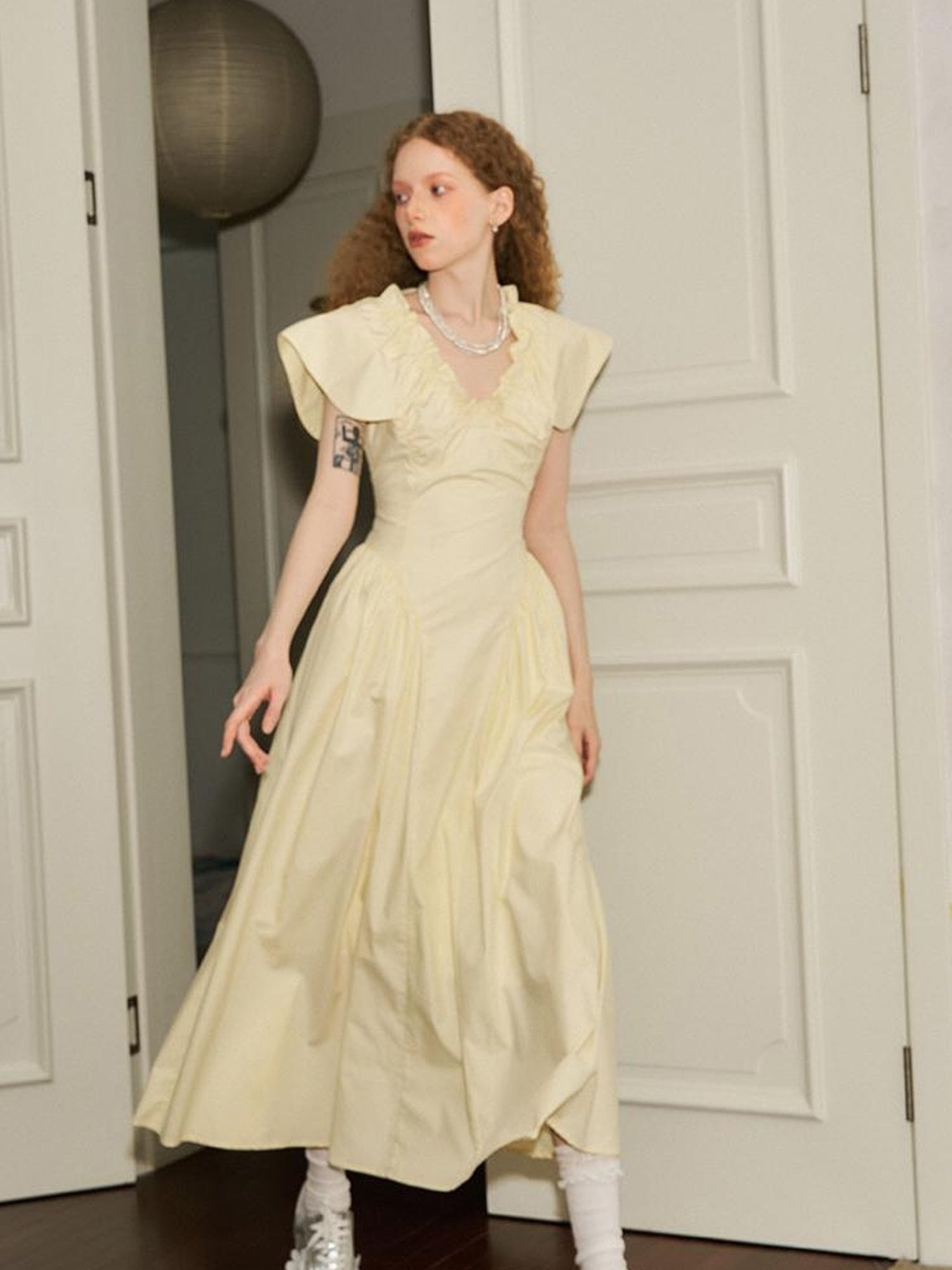 DIDDI MODA Elegant Sweet V Neck Flutter Sleeve Smocked Waist Maxi Dress