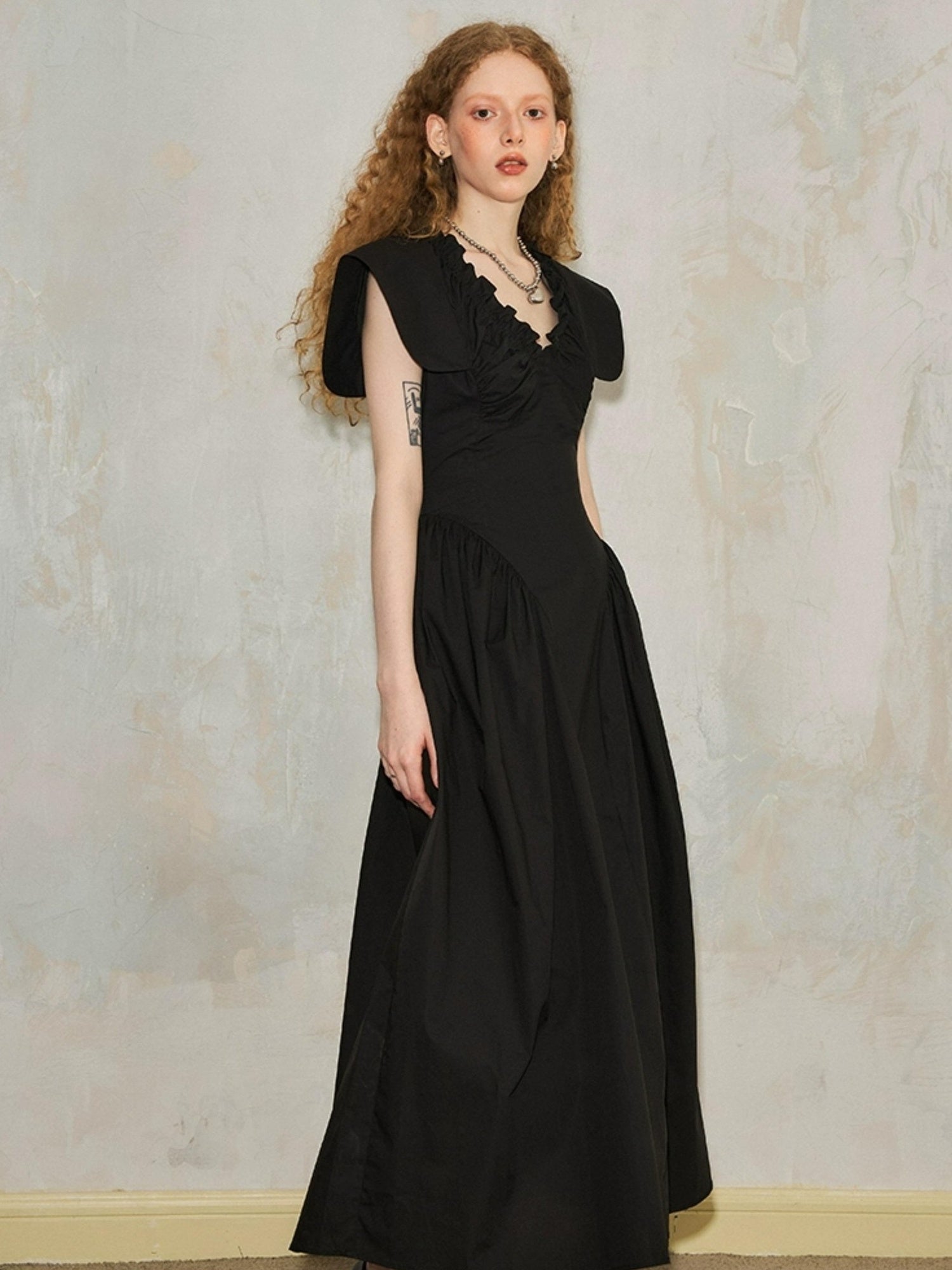 DIDDI MODA Elegant Sweet V Neck Flutter Sleeve Smocked Waist Maxi Dress