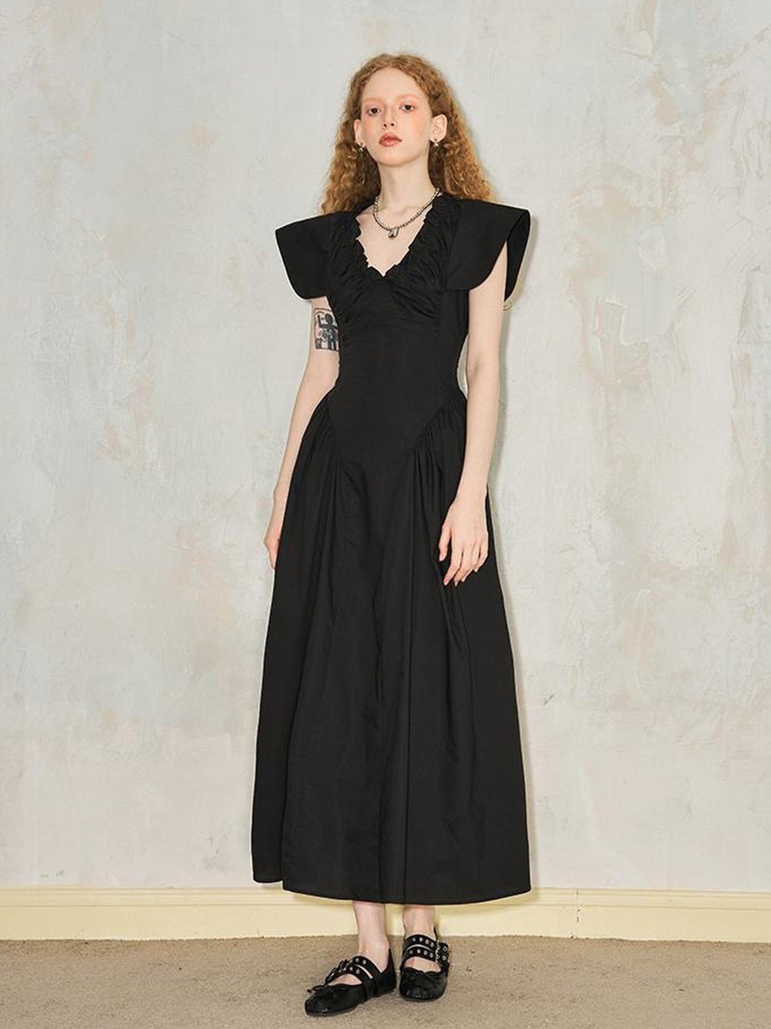 DIDDI MODA Elegant Sweet V Neck Flutter Sleeve Smocked Waist Maxi Dress