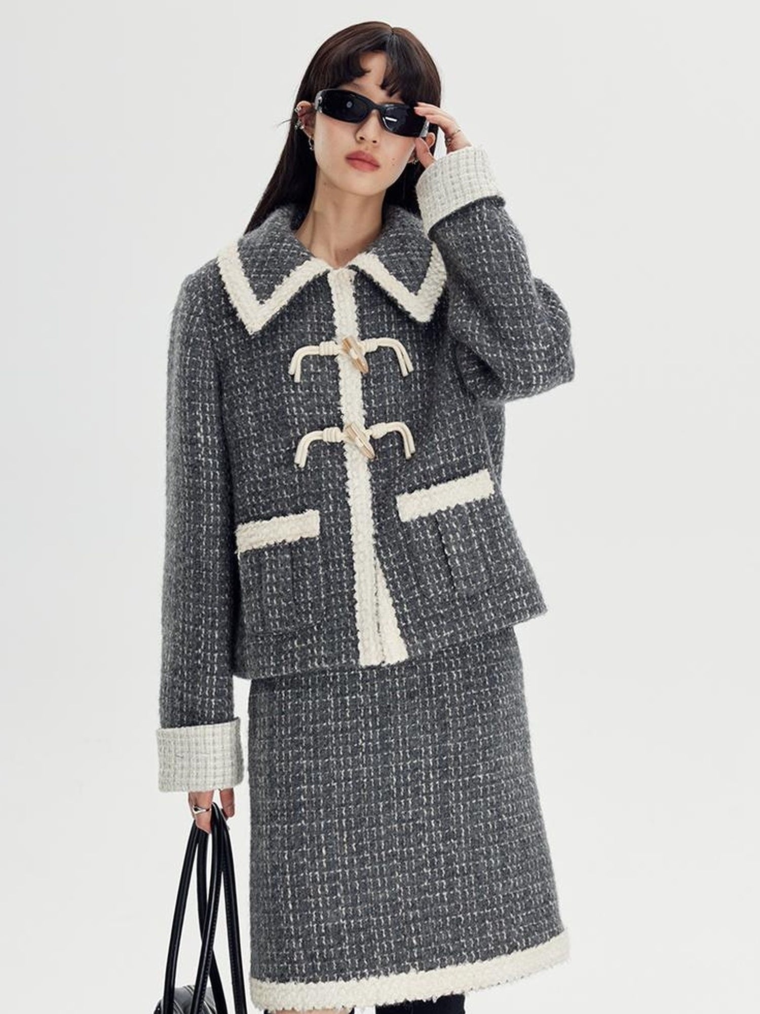 DIDDI MODA Elegant Tweed Scholar Set With Horn Buttons