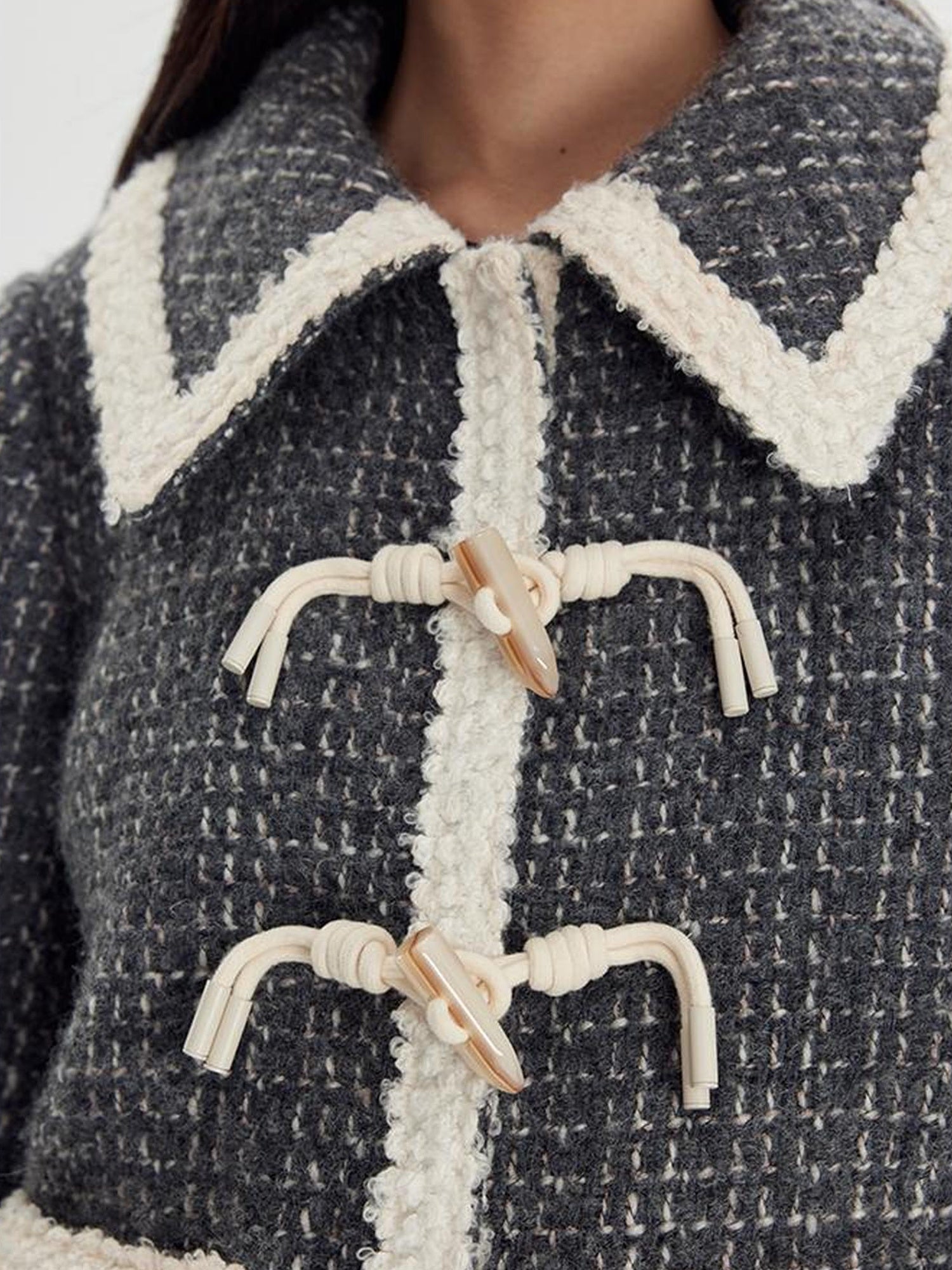 DIDDI MODA Elegant Tweed Scholar Set With Horn Buttons