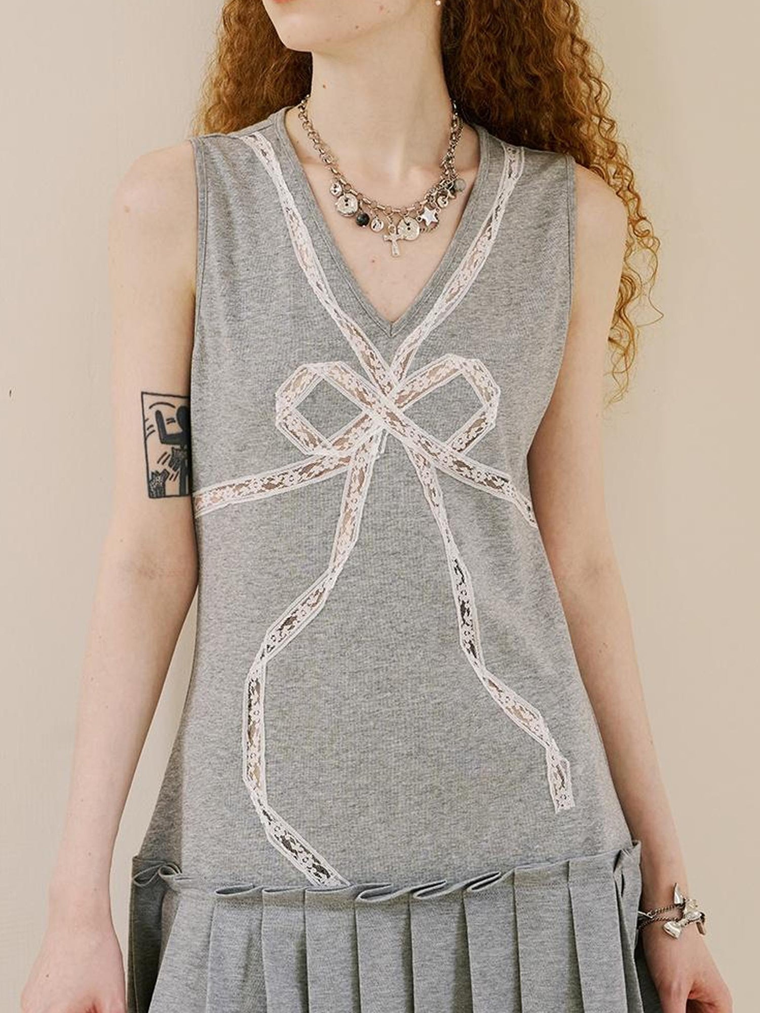 DIDDI MODA Elegant V Neck Lace Bow Ruffle Knit Dress