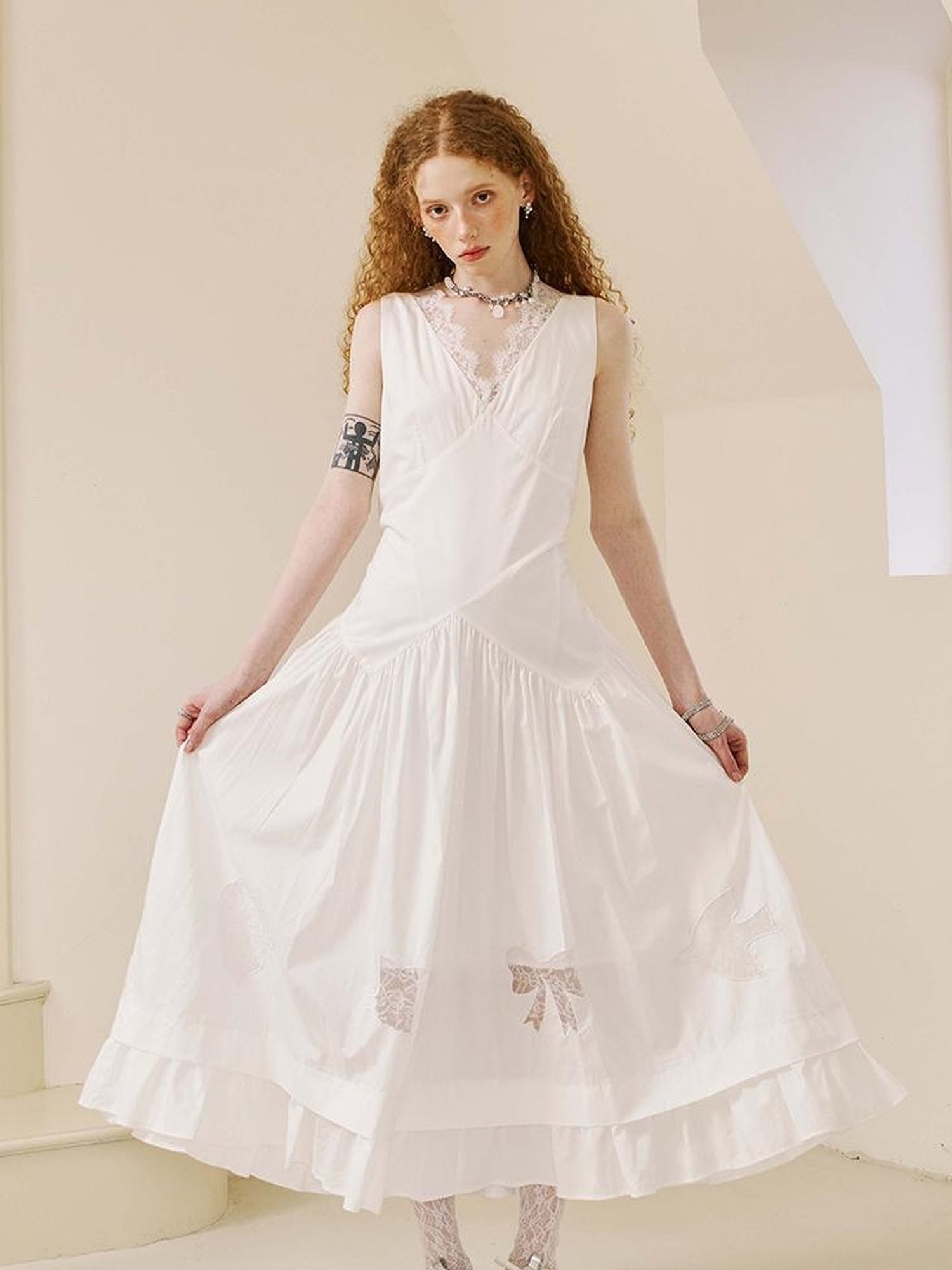 DIDDI MODA Elegant V Neck Lace Trimmed Sheer Maxi Dress