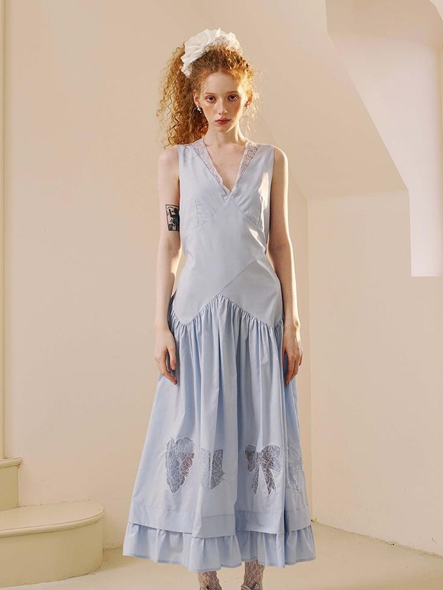 DIDDI MODA Elegant V Neck Lace Trimmed Sheer Maxi Dress