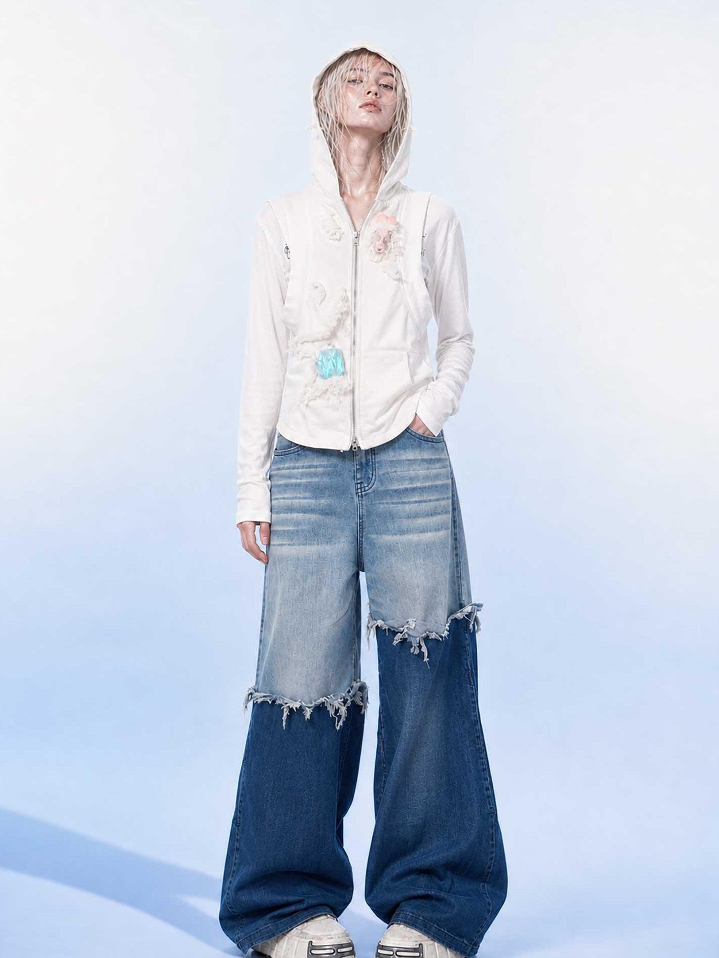 Emoha Light Blue Washed Convertible Low Waist Women&