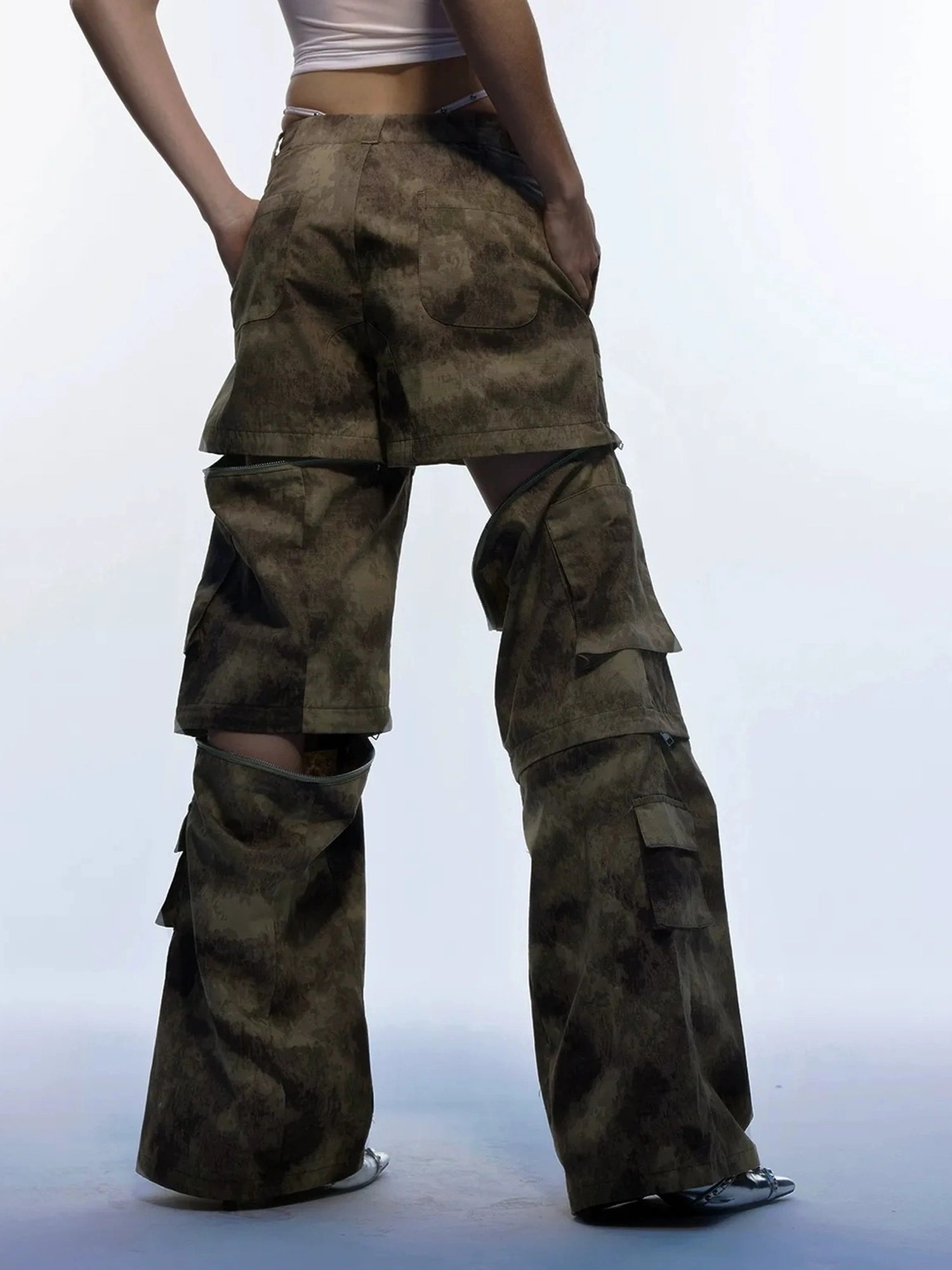 Emoha Vintage Camouflage Flare Cargo Jeans