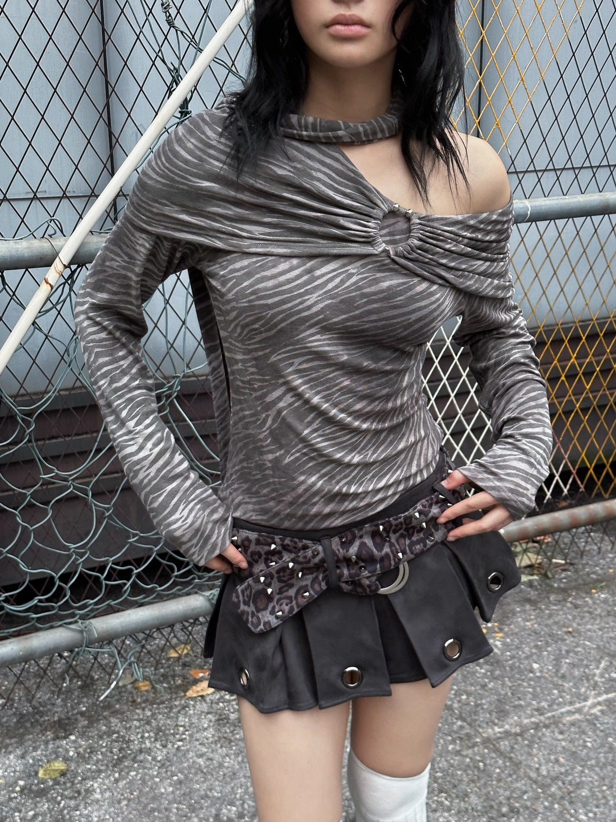 FULLTIDE_100%_Cotton_Cropped_Scarf_Collar_Cool_Long_Sleeve_Women_Taupe_Gray_T-Shirt_MISSTT