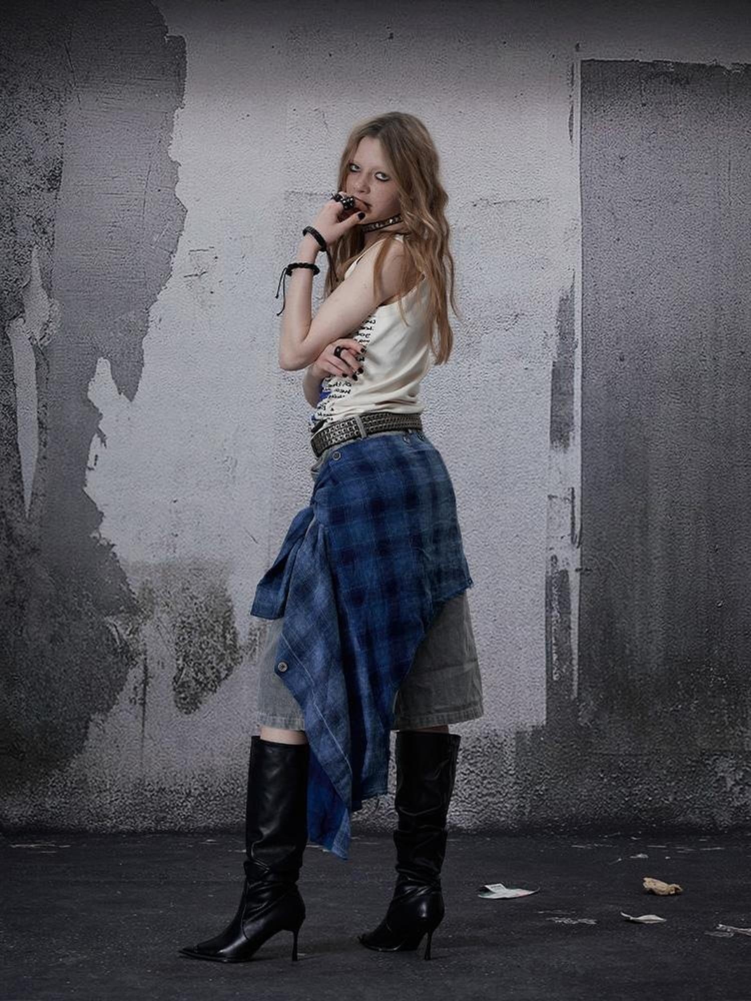 FULLTIDE Asymmetric Distressed Low Rise Street Punk Workwear Denim Cotton Women Shorts