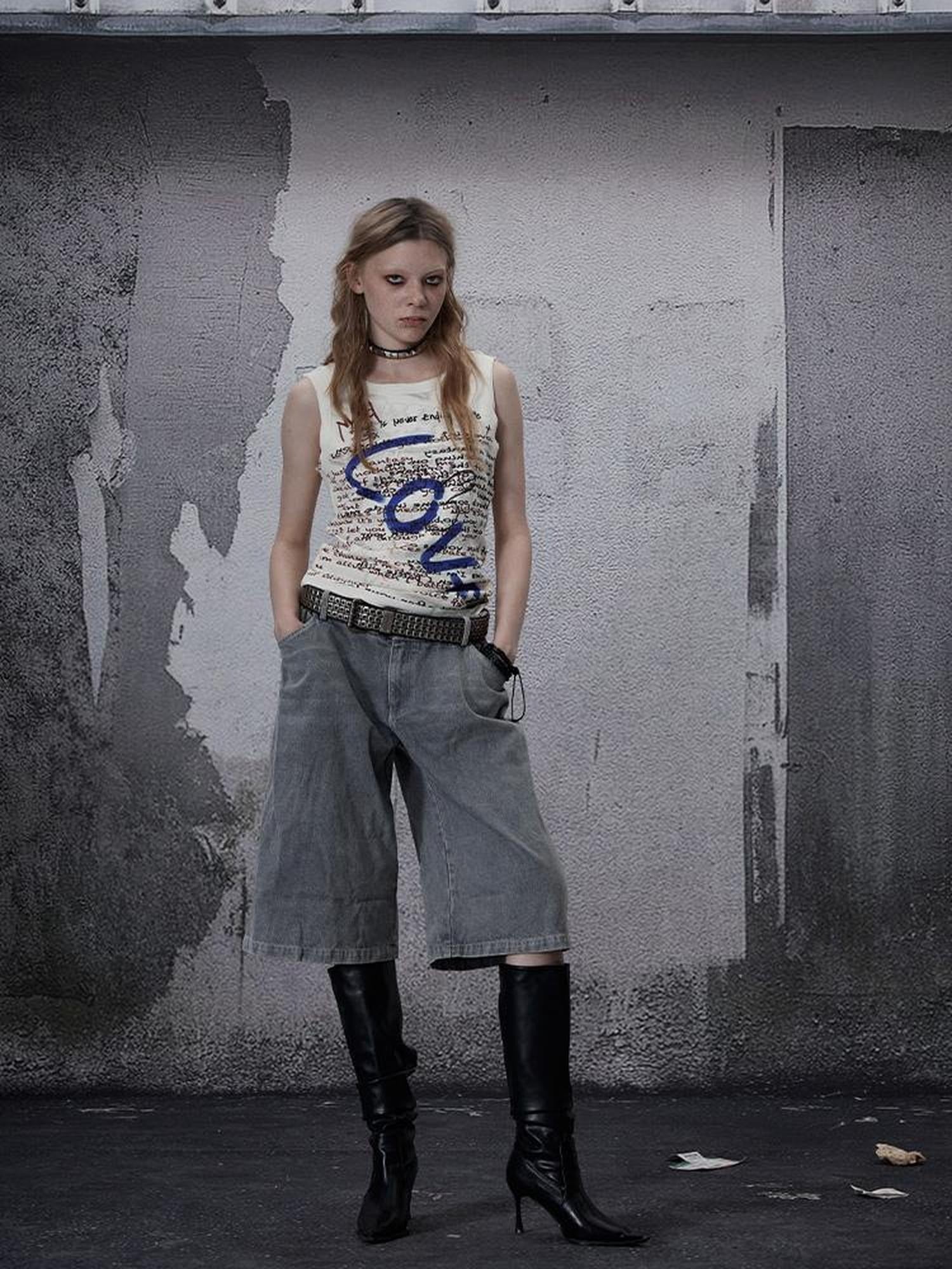 FULLTIDE Asymmetric Distressed Low Rise Street Punk Workwear Denim Cotton Women Shorts