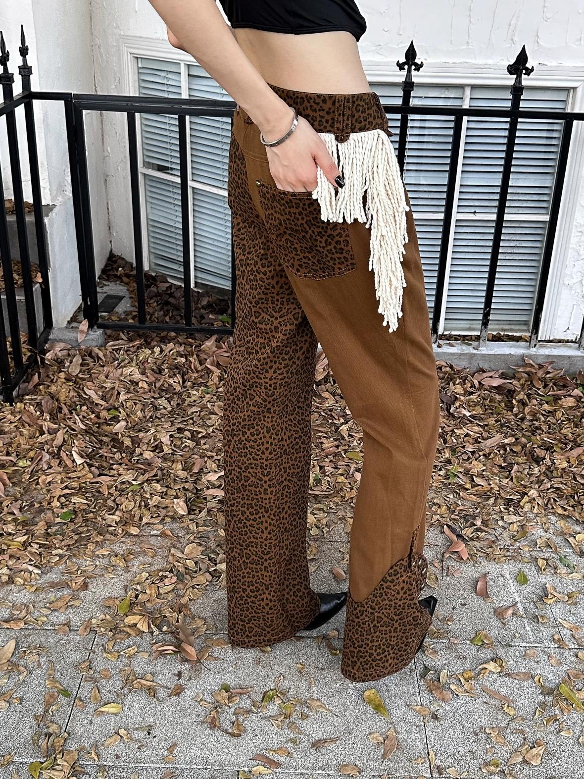 FULLTIDE Comfortable Cotton Micro Flare Office Pockets Natural Waist Women Brown Pants