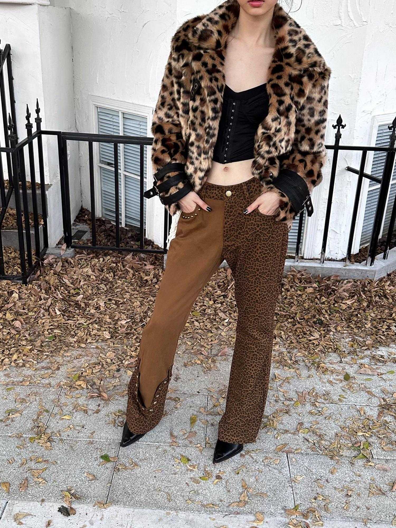 FULLTIDE Comfortable Cotton Micro Flare Office Pockets Natural Waist Women Brown Pants