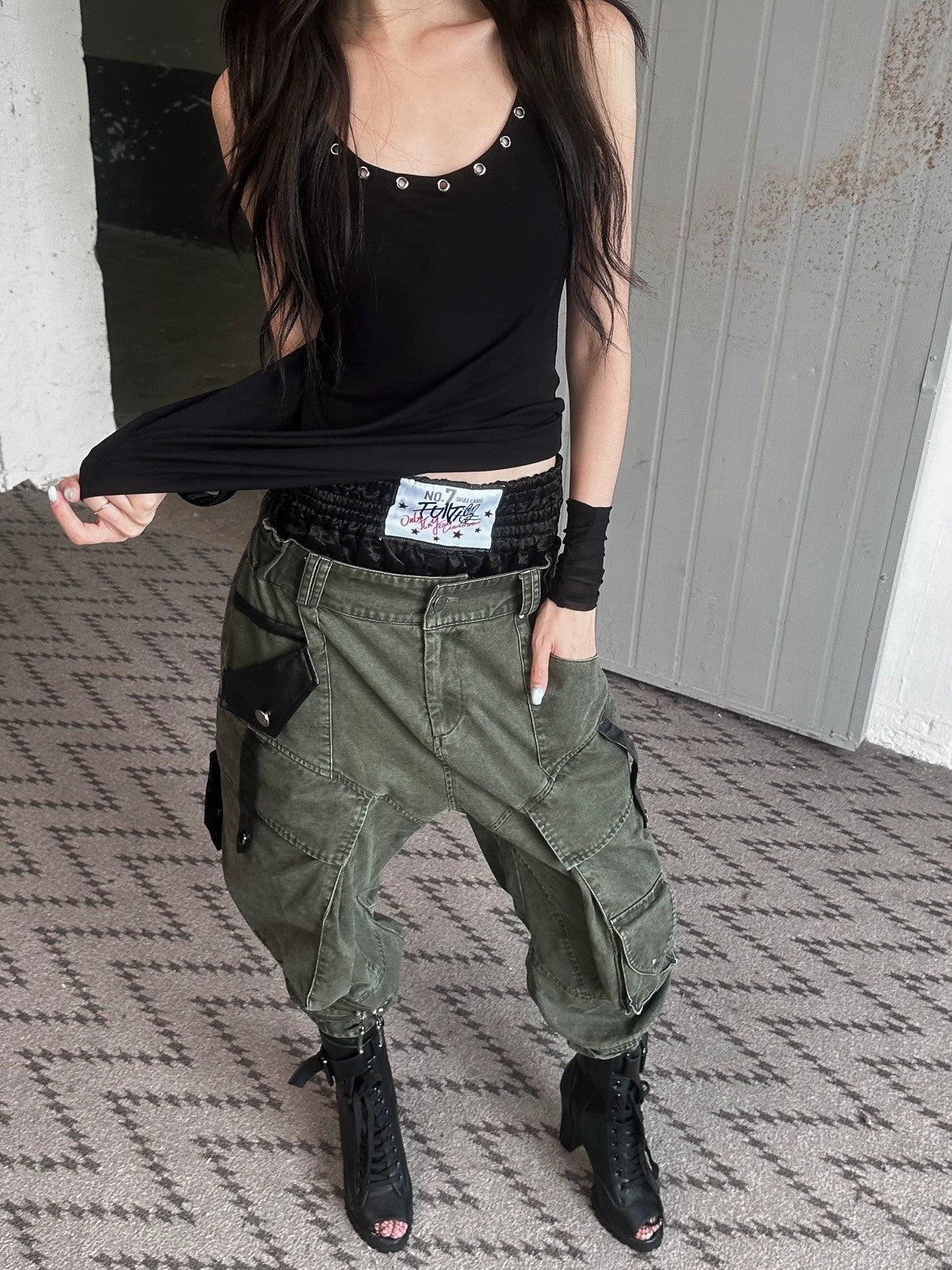 FULLTIDE Cotton Wool Blend Slim Spaghetti Strap Office Women Solid T-Shirt