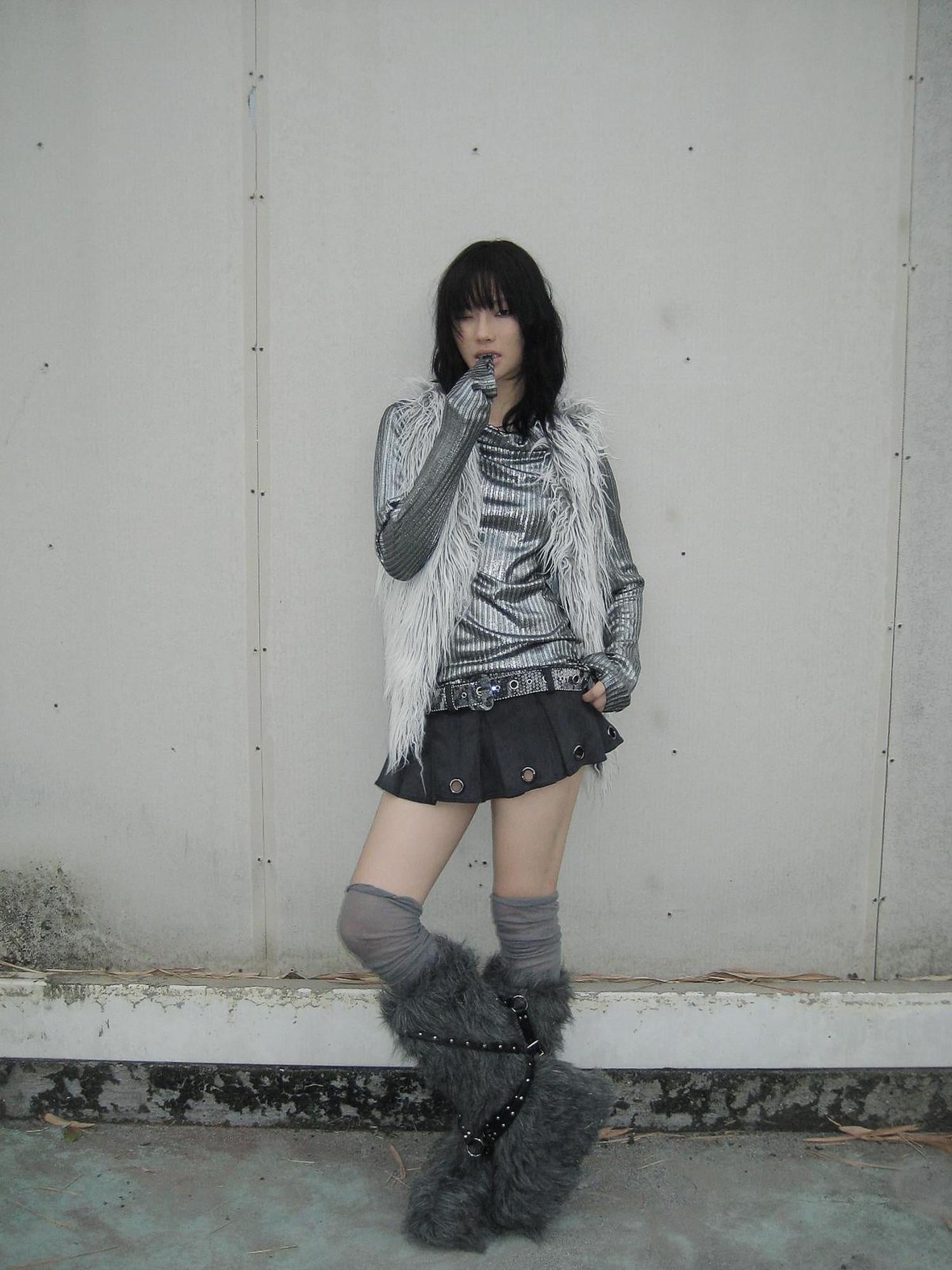 FULLTIDE Metallic Stretch Cool Style Cowl Neck Long Sleeve Slim Fit Women T-Shirt