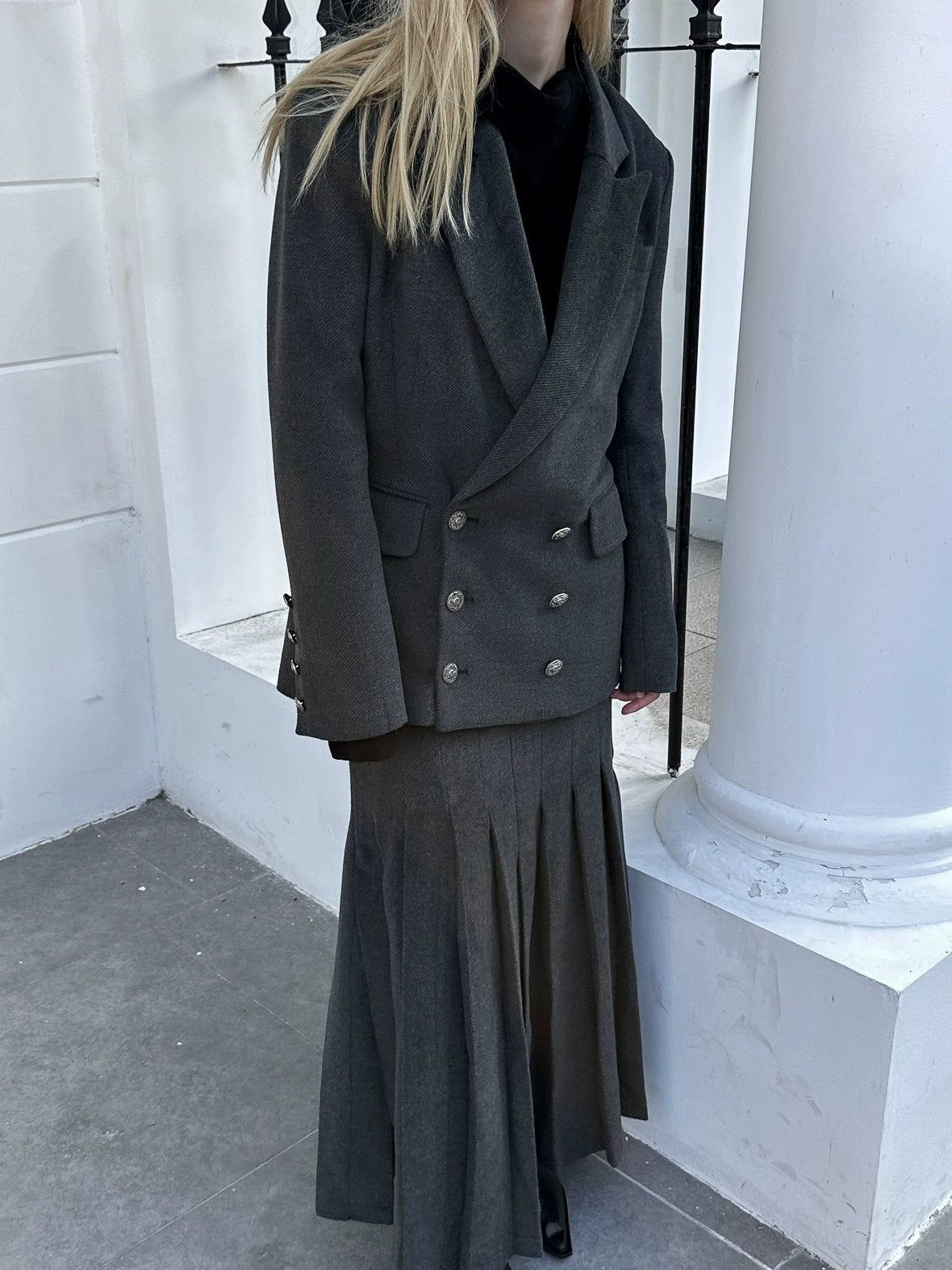 FULLTIDE Premium Wool Mid Length Notched Lapel Tailored Women Workwear Classic Coat