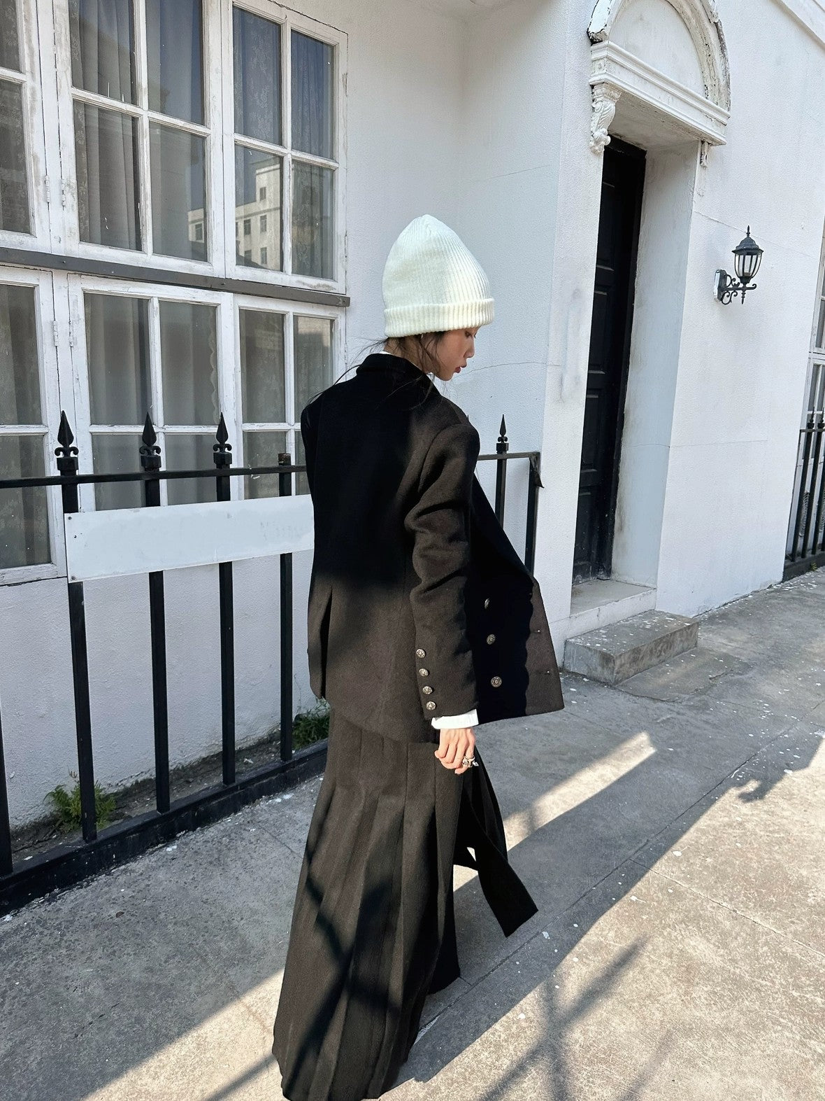 FULLTIDE Premium Wool Mid Length Notched Lapel Tailored Women Workwear Classic Coat