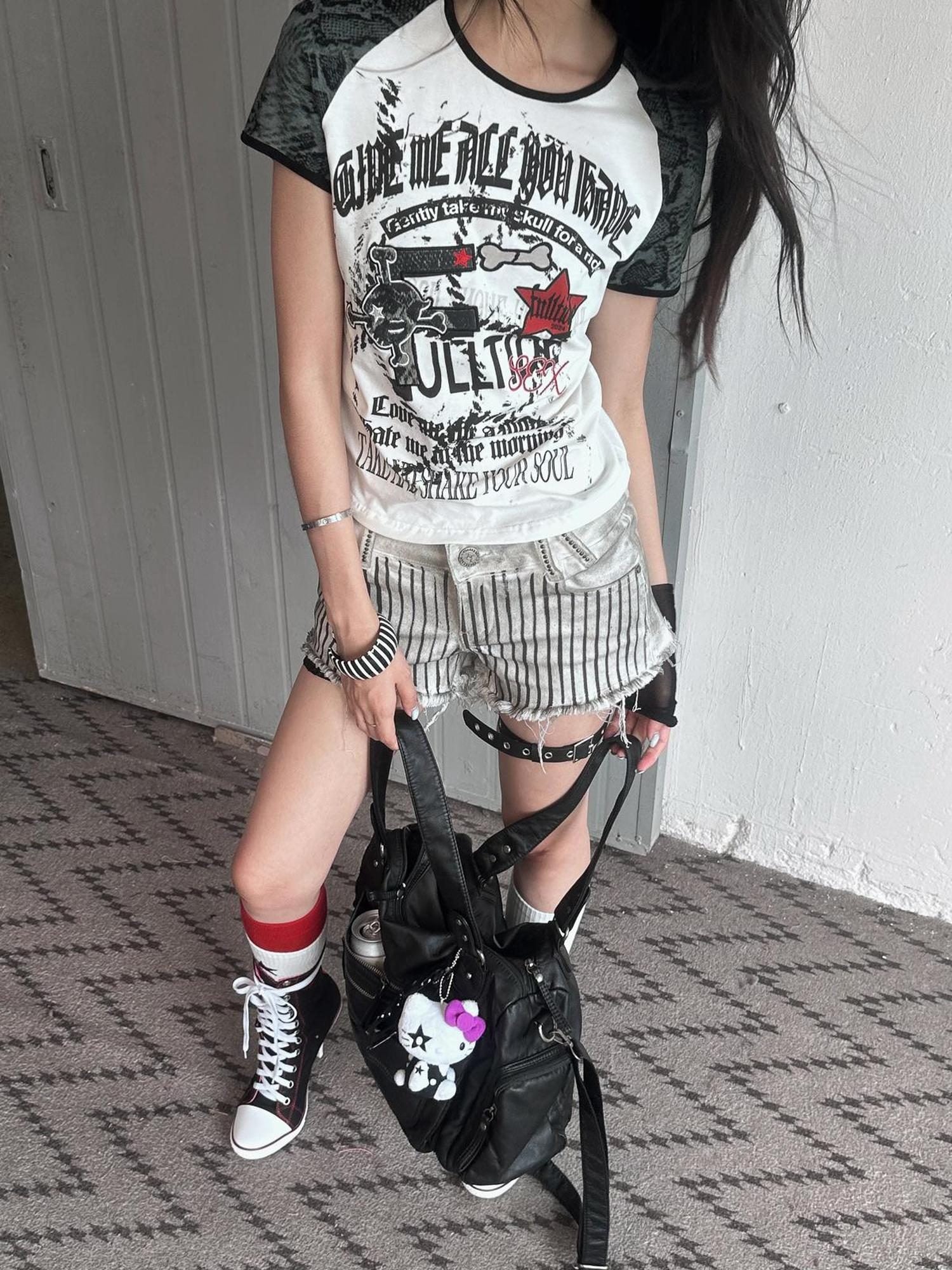 FULLTIDE Printed Cropped Sexy Youth Round Neck Cotton Spandex Women Black Gray T-Shirt